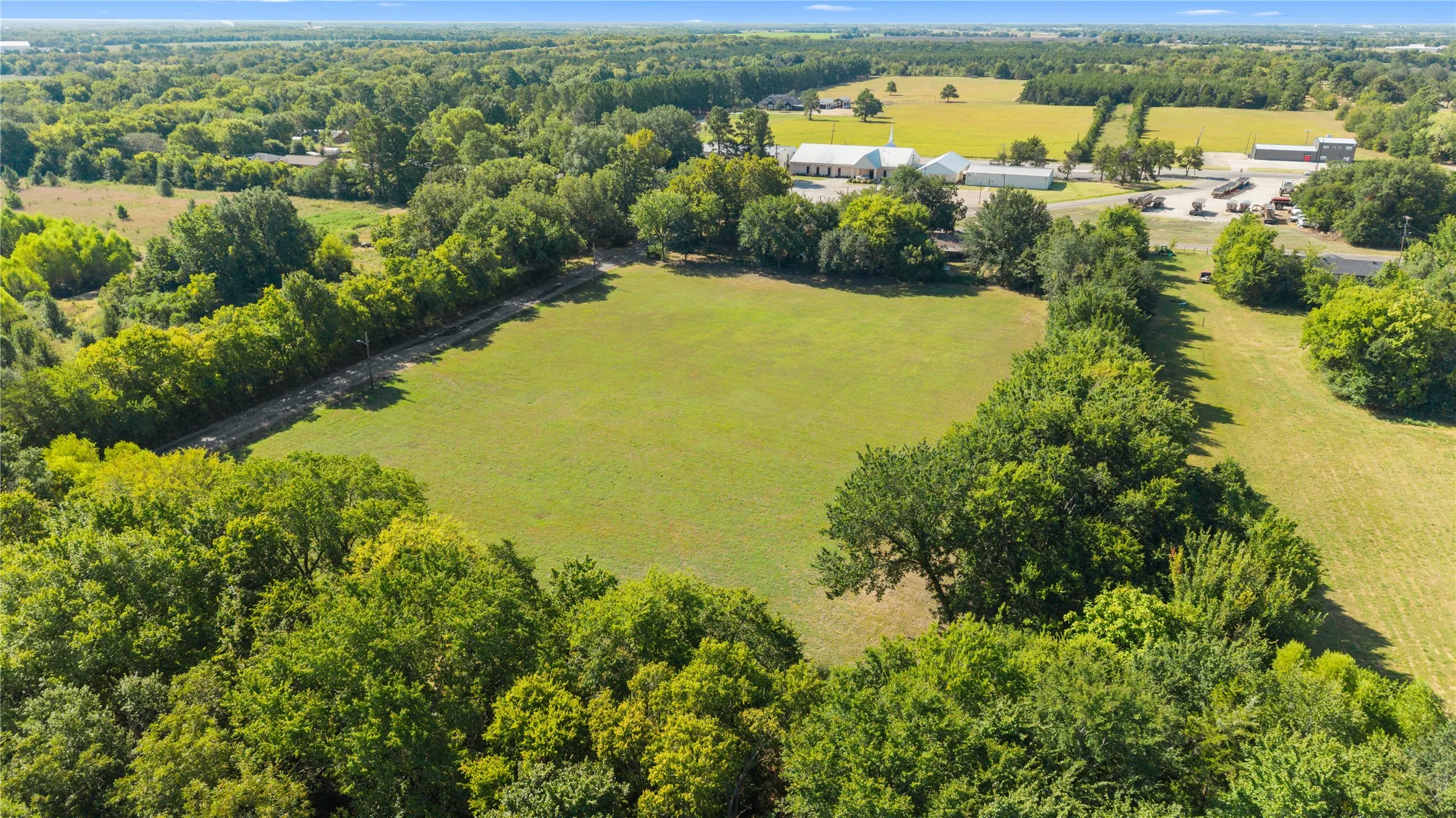Unimproved Land For Sale in Lamar County , 1500 Paris Boulevard, Paris, Texas 75460, 0, 0, Garage spaces, 0 Sqft, built in 0, mls#21365572, Real Estate Agent in Paris, Homes For Sale in Lamar county, Homes For Sale in Paris, Realtor in Paris Texas, Real Estate Brokerage Independent Realty Texas, Luminita Cordes Realtor
