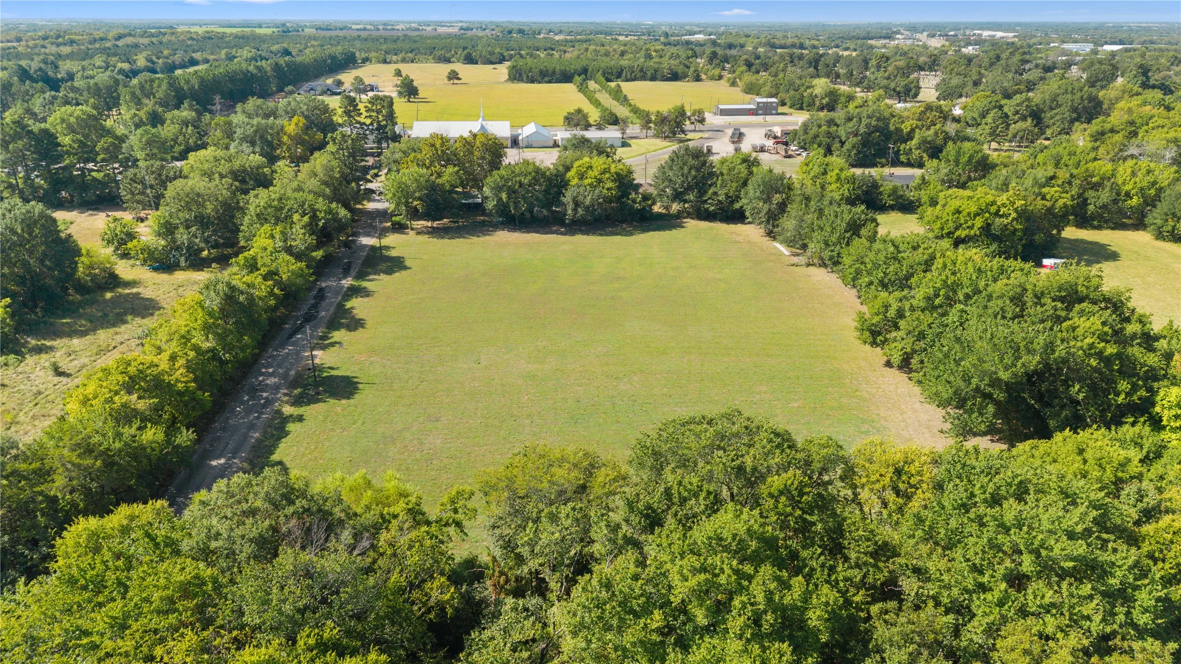 Unimproved Land For Sale in Lamar County , 1500 Paris Boulevard, Paris, Texas 75460, 0, 0, Garage spaces, 0 Sqft, built in 0, mls#21365572, Real Estate Agent in Paris, Homes For Sale in Lamar county, Homes For Sale in Paris, Realtor in Paris Texas, Real Estate Brokerage Independent Realty Texas, Luminita Cordes Realtor