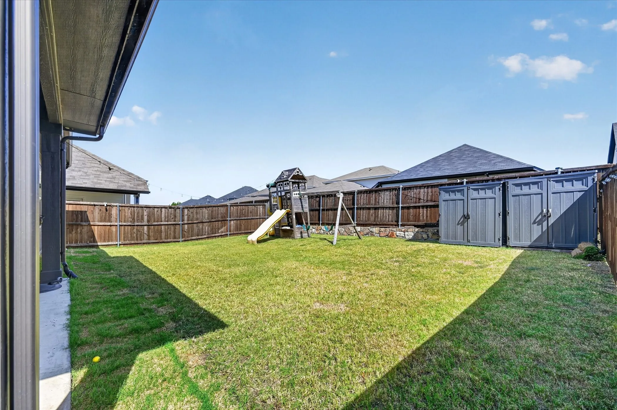 Single Family Residence For Sale in Rockwall County , 1326 Great Sand Dune Street, Royse City, Texas 75189, 4 Bedroom, 3 Bathroom, 2 Garage spaces, 2,650 Sqft, built in 2023, mls#21364748, Real Estate Agent in Royse City, Homes For Sale in Rockwall county, Homes For Sale in Royse City, Realtor in Royse City Texas, Real Estate Brokerage Independent Realty Texas, Luminita Cordes Realtor