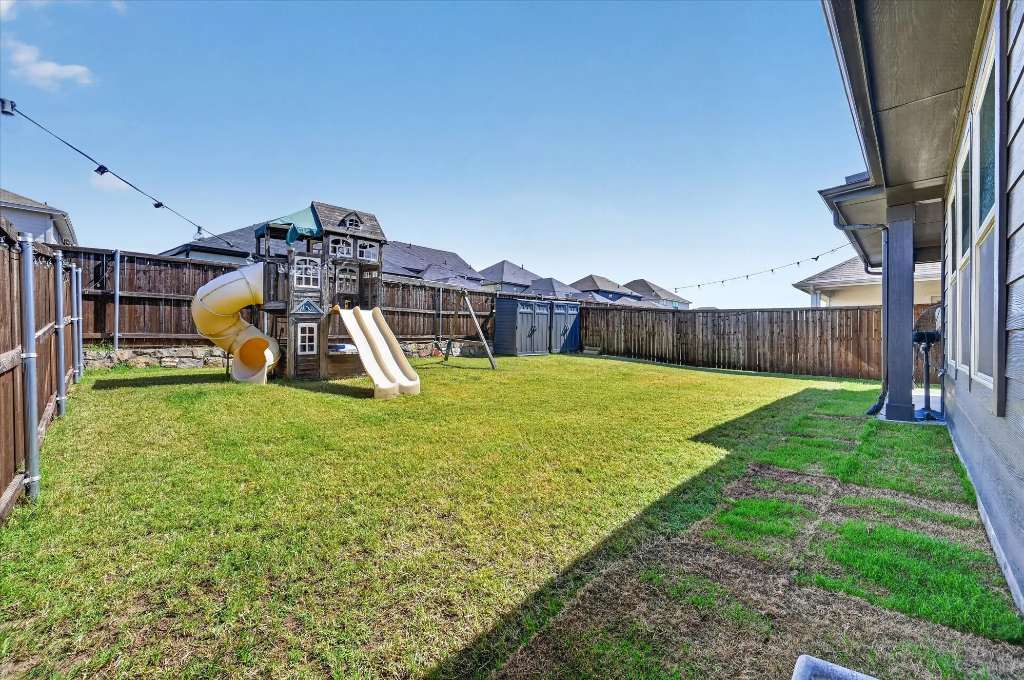 Single Family Residence For Sale in Rockwall County , 1326 Great Sand Dune Street, Royse City, Texas 75189, 4 Bedroom, 3 Bathroom, 2 Garage spaces, 2,650 Sqft, built in 2023, mls#21364748, Real Estate Agent in Royse City, Homes For Sale in Rockwall county, Homes For Sale in Royse City, Realtor in Royse City Texas, Real Estate Brokerage Independent Realty Texas, Luminita Cordes Realtor