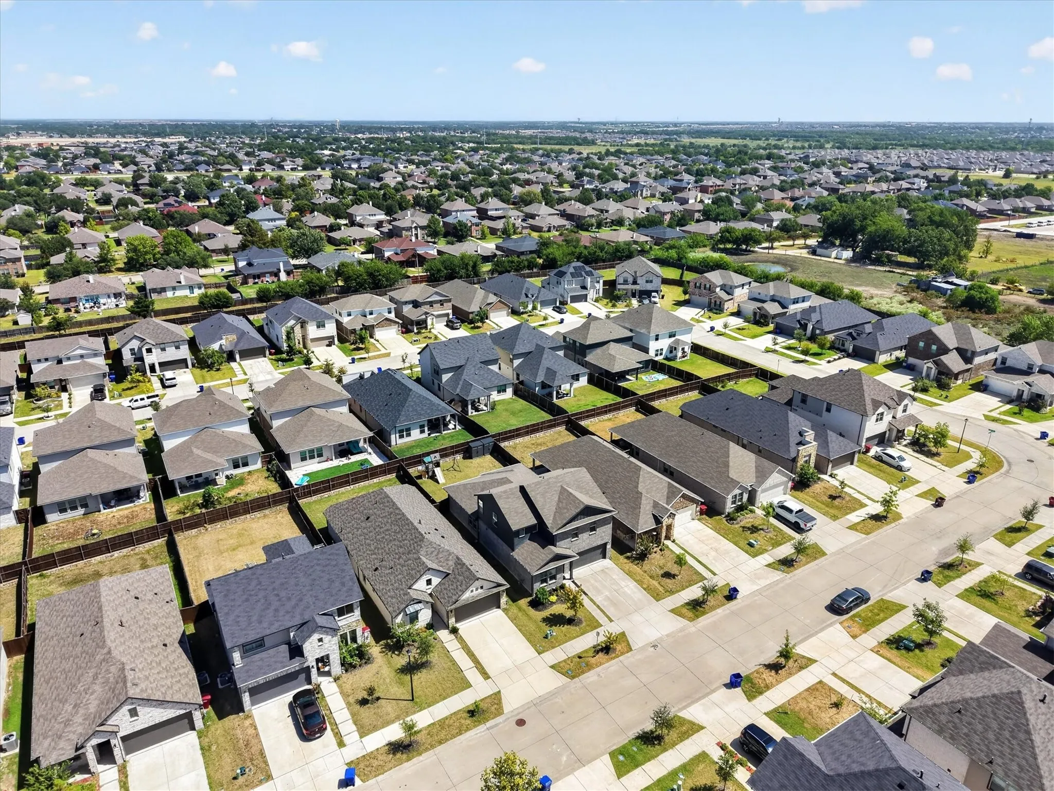 Single Family Residence For Sale in Rockwall County , 1326 Great Sand Dune Street, Royse City, Texas 75189, 4 Bedroom, 3 Bathroom, 2 Garage spaces, 2,650 Sqft, built in 2023, mls#21364748, Real Estate Agent in Royse City, Homes For Sale in Rockwall county, Homes For Sale in Royse City, Realtor in Royse City Texas, Real Estate Brokerage Independent Realty Texas, Luminita Cordes Realtor