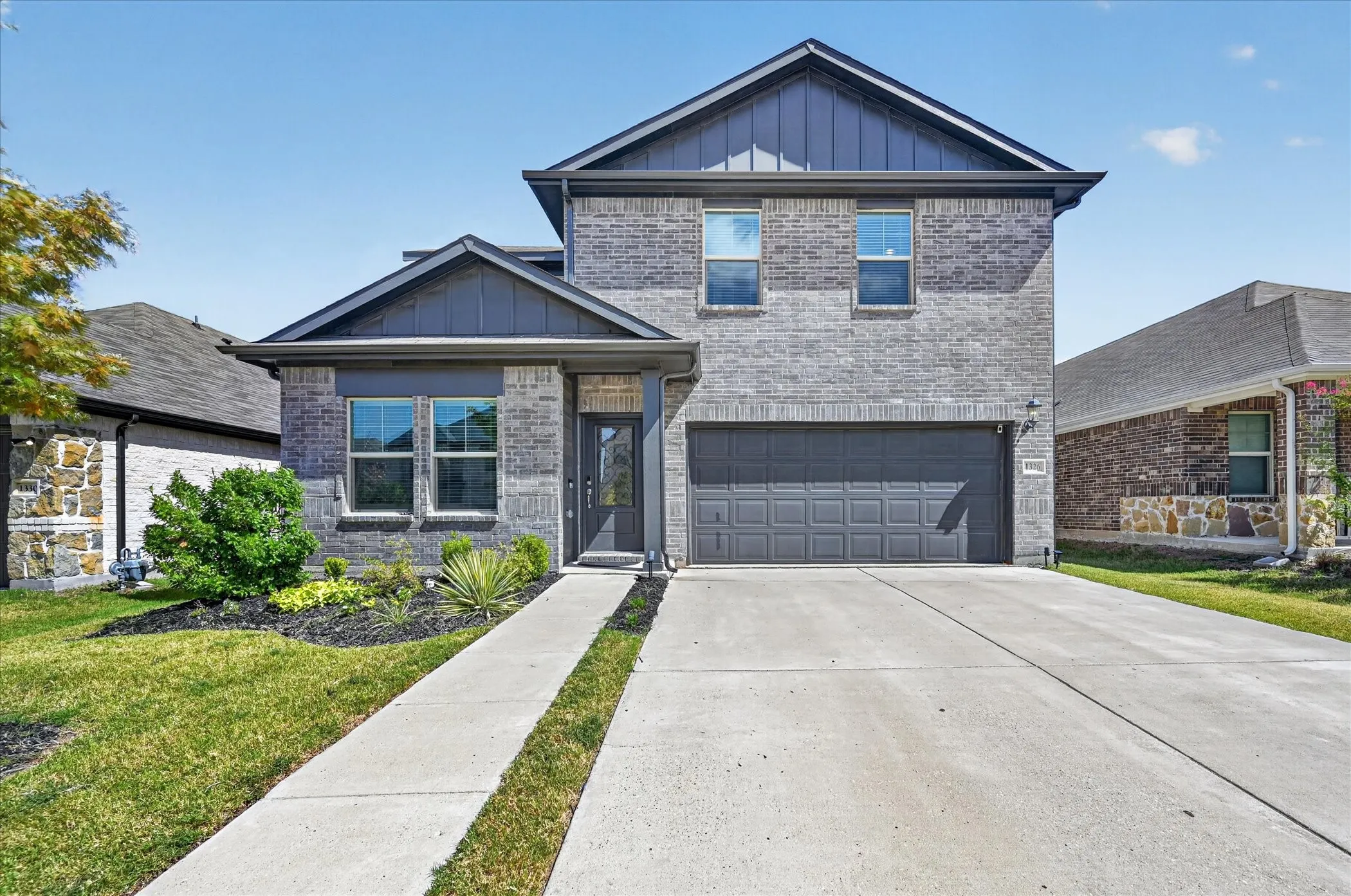 Single Family Residence For Sale in Rockwall County , 1326 Great Sand Dune Street, Royse City, Texas 75189, 4 Bedroom, 3 Bathroom, 2 Garage spaces, 2,650 Sqft, built in 2023, mls#21364748, Real Estate Agent in Royse City, Homes For Sale in Rockwall county, Homes For Sale in Royse City, Realtor in Royse City Texas, Real Estate Brokerage Independent Realty Texas, Luminita Cordes Realtor