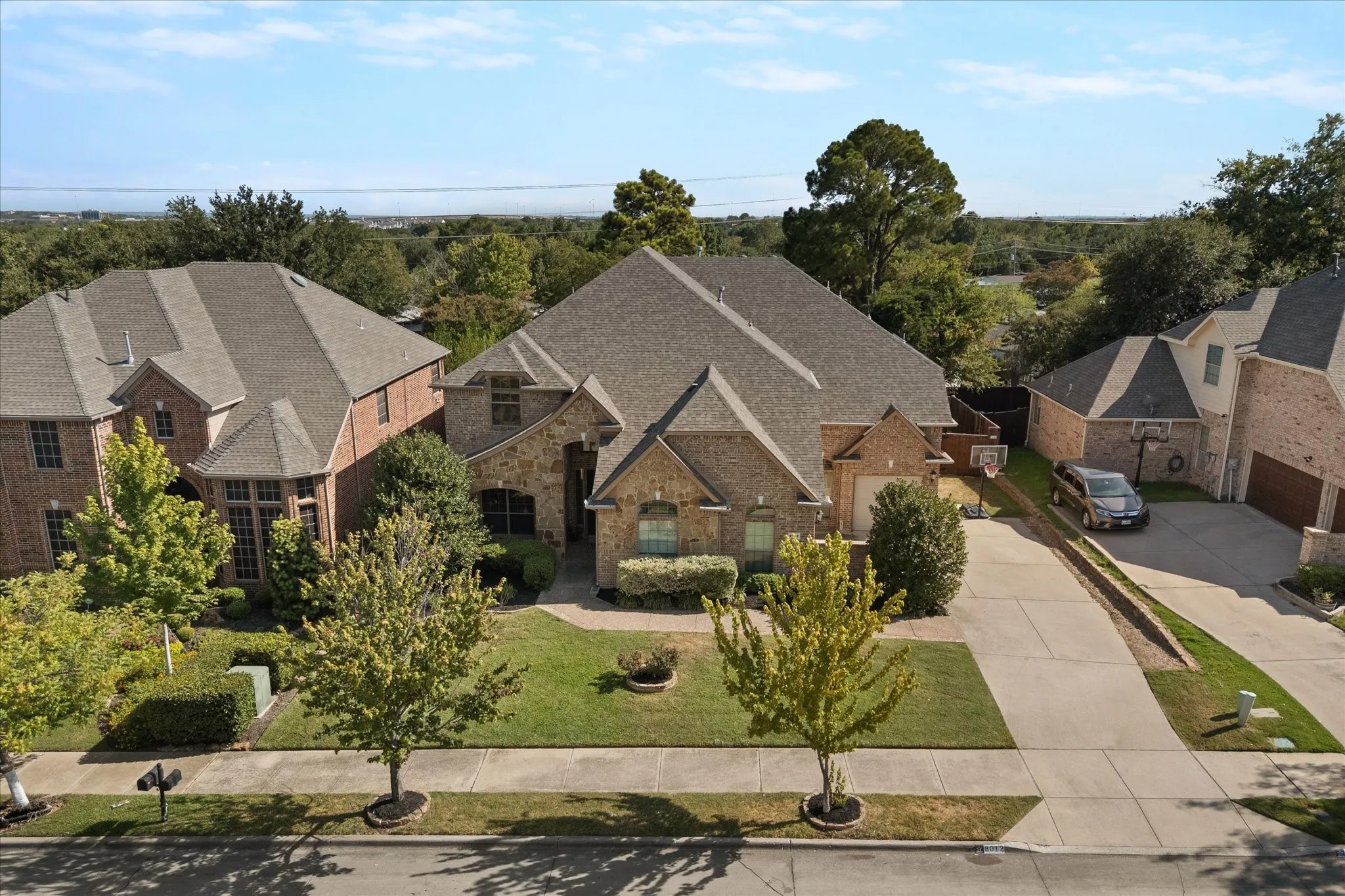 Single Family Residence For Sale in Tarrant County , 8012 Red River Run, North Richland Hills, Texas 76180, 6 Bedroom, 4 Bathroom, 3 Garage spaces, 4,321 Sqft, built in 2012, mls#21362598, Real Estate Agent in North Richland Hills, Homes For Sale in Tarrant county, Homes For Sale in North Richland Hills, Realtor in North Richland Hills Texas, Real Estate Brokerage Independent Realty Texas, Luminita Cordes Realtor