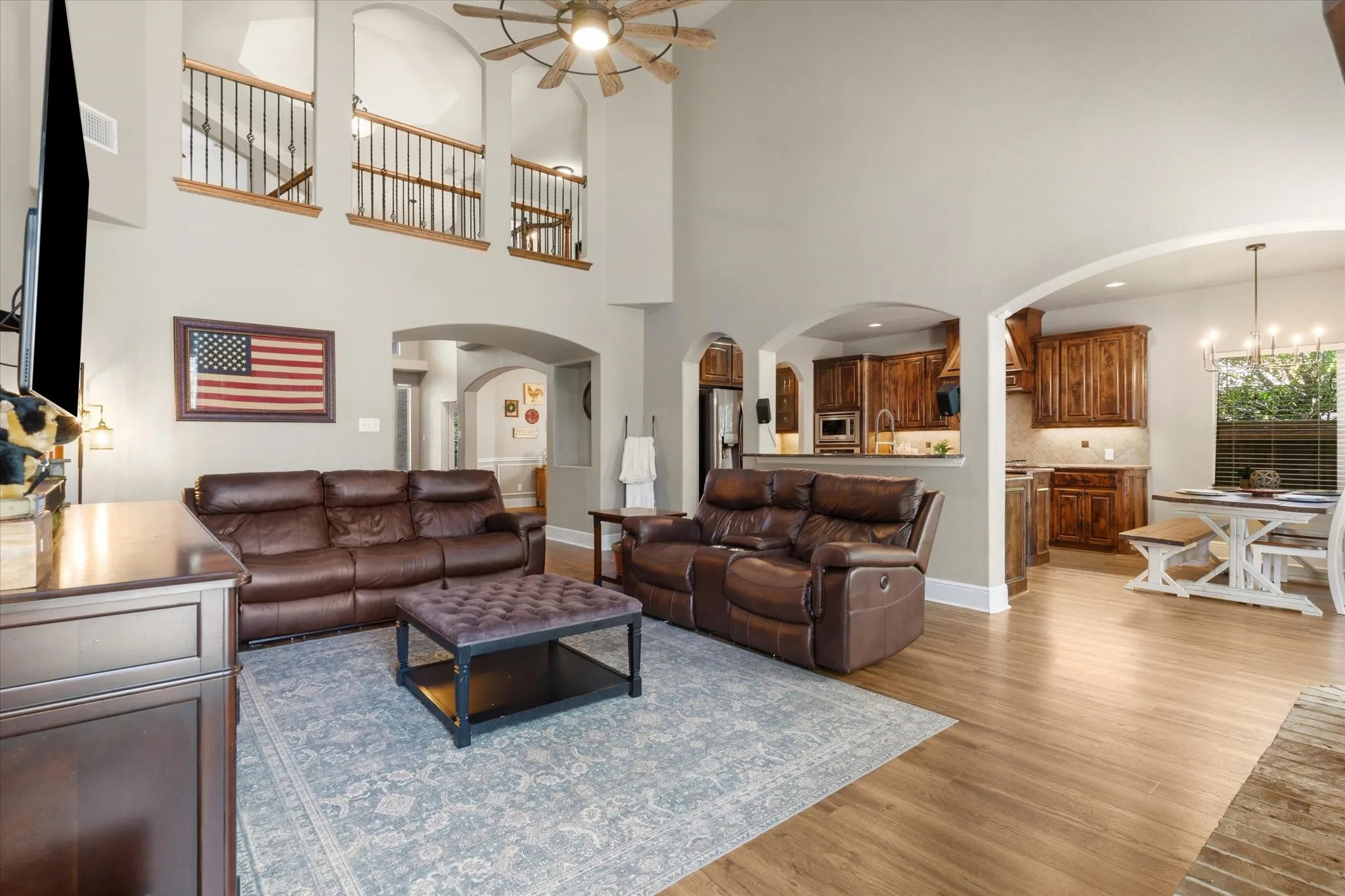 Single Family Residence For Sale in Tarrant County , 8012 Red River Run, North Richland Hills, Texas 76180, 6 Bedroom, 4 Bathroom, 3 Garage spaces, 4,321 Sqft, built in 2012, mls#21362598, Real Estate Agent in North Richland Hills, Homes For Sale in Tarrant county, Homes For Sale in North Richland Hills, Realtor in North Richland Hills Texas, Real Estate Brokerage Independent Realty Texas, Luminita Cordes Realtor