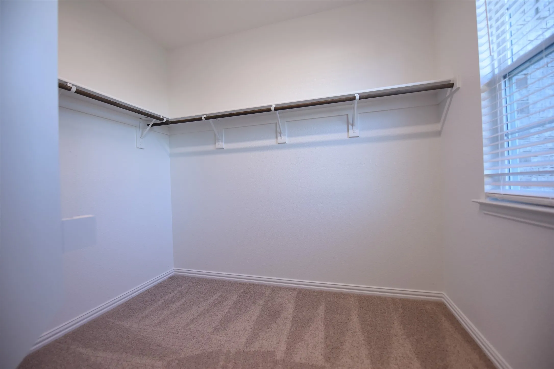 Single Family Residence For Rent in Dallas County , 9843 Romo Street, Irving, Texas 75063, 4 Bedroom, 3 Bathroom, 2 Garage spaces, 2,359 Sqft, built in 2021, mls#21356701, Real Estate Agent in Irving, Homes For Rent in Dallas county, Homes For Rent in Irving, Realtor in Irving Texas, Real Estate Brokerage Independent Realty Texas, Luminita Cordes Realtor