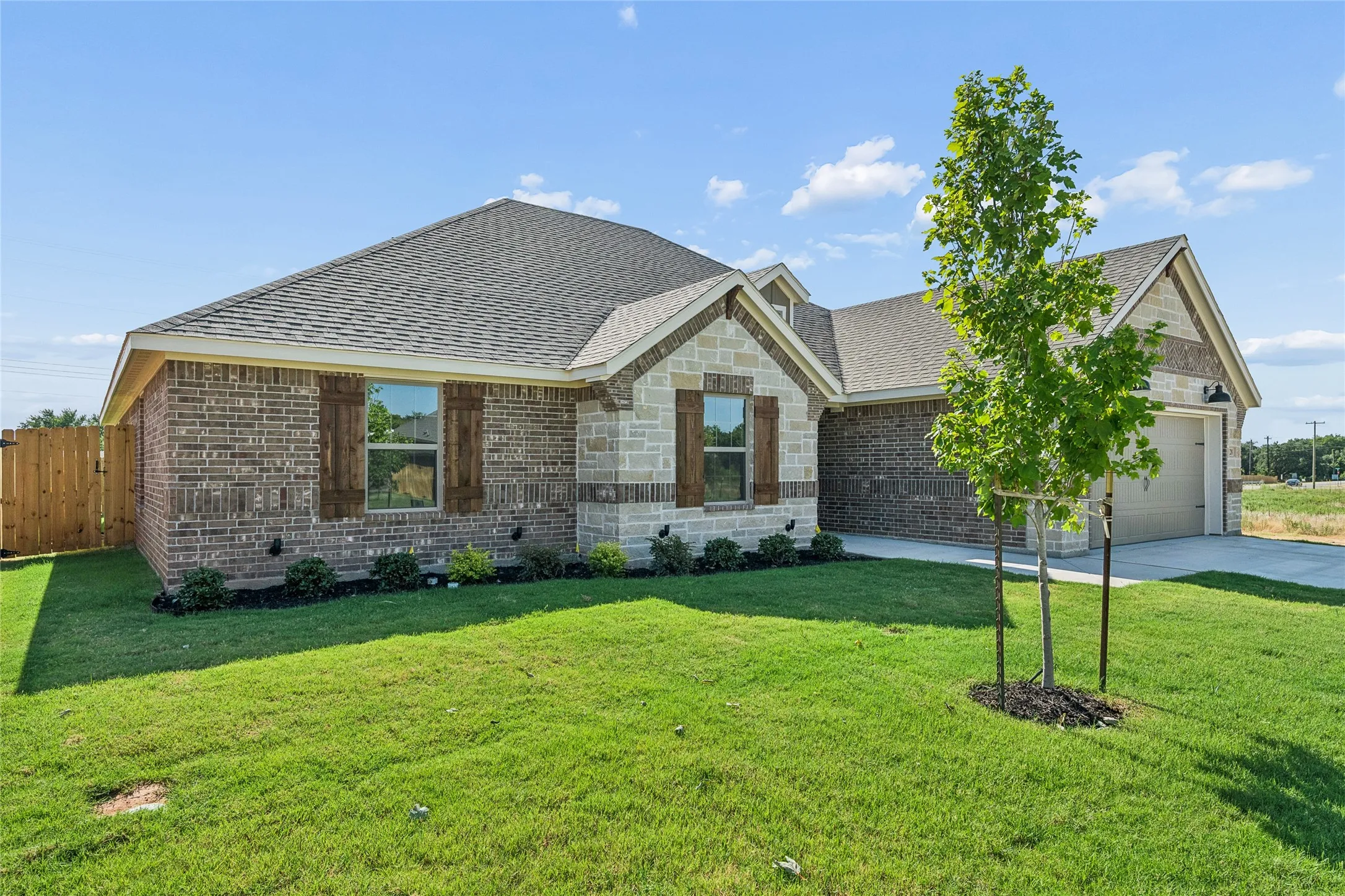Single Family Residence For Sale in Parker County , 128 Joel Street, Springtown, Texas 76082, 4 Bedroom, 2 Bathroom, 2 Garage spaces, 2,089 Sqft, built in 2026, Price $367,900, mls#21366005, Real Estate Agent in Springtown, Homes For Sale in Parker county, Homes For Sale in Springtown, Realtor in Springtown Texas, Real Estate Brokerage Independent Realty Texas, Luminita Cordes Realtor