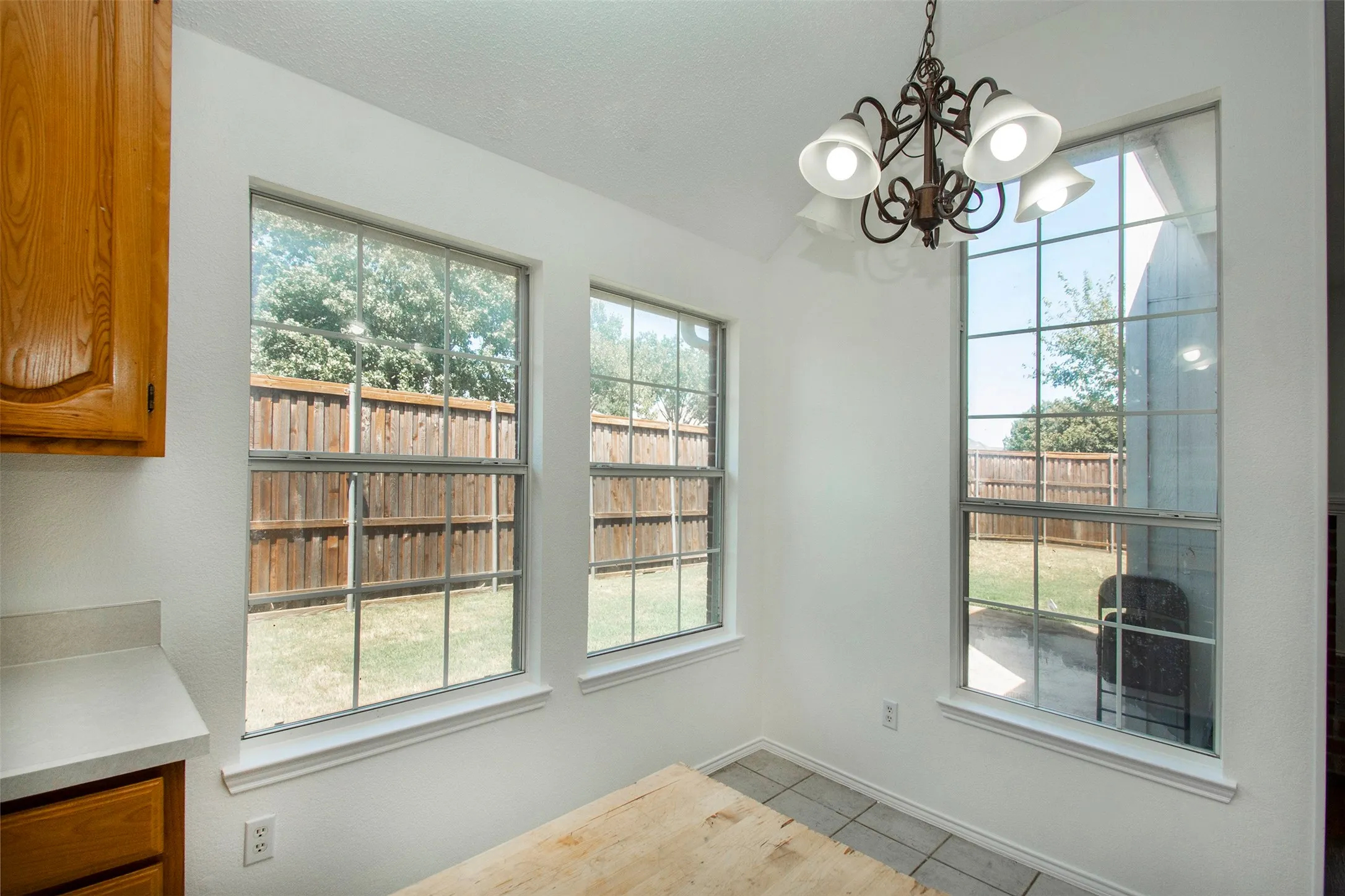 Single Family Residence For Sale in Collin County , 5812 Marrietta Drive, Frisco, Texas 75035, 4 Bedroom, 2 Bathroom, 2 Garage spaces, 1,747 Sqft, built in 1998, mls#21362680, Real Estate Agent in Frisco, Homes For Sale in Collin county, Homes For Sale in Frisco, Realtor in Frisco Texas, Real Estate Brokerage Independent Realty Texas, Luminita Cordes Realtor