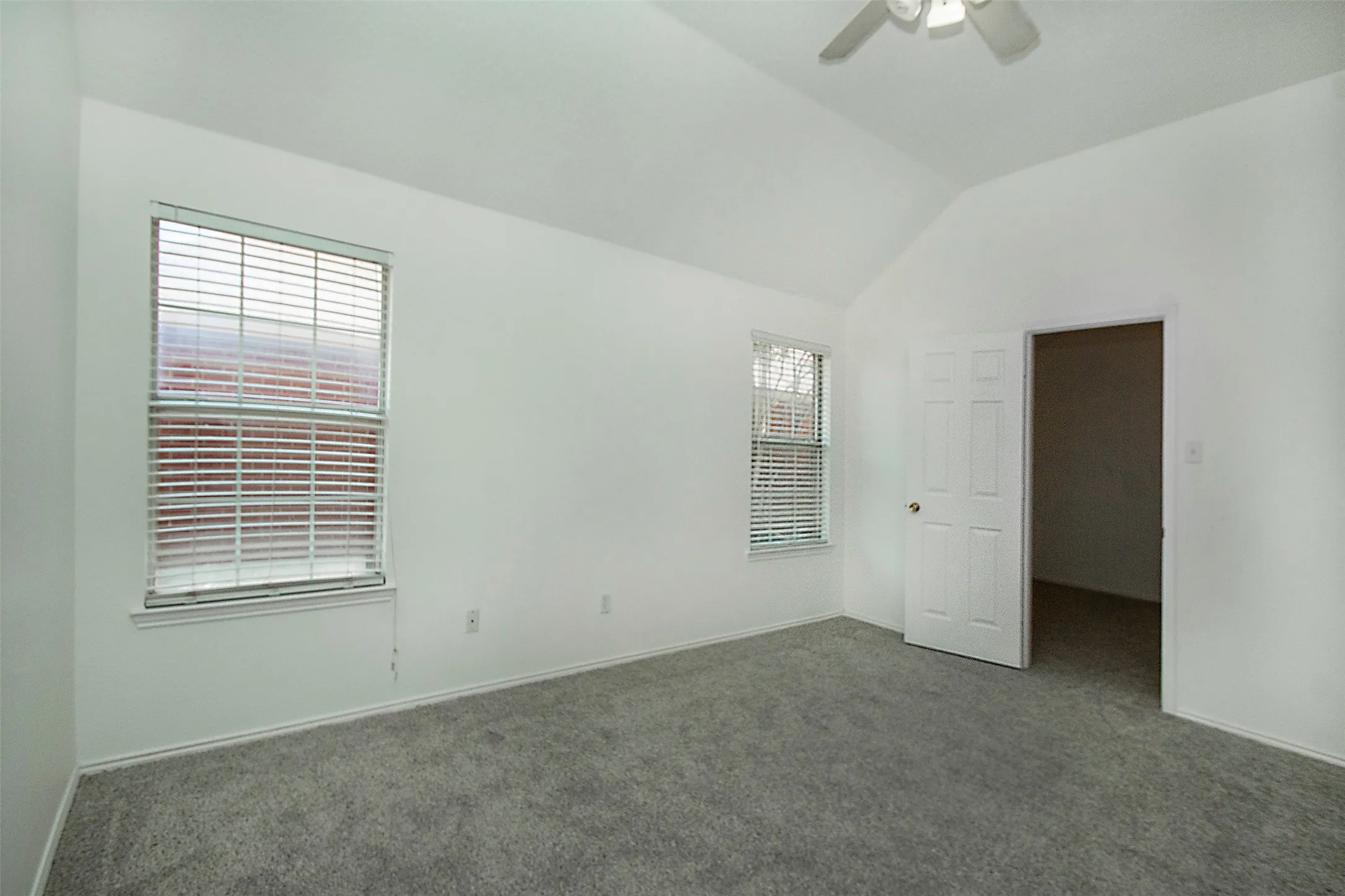 Single Family Residence For Sale in Collin County , 5812 Marrietta Drive, Frisco, Texas 75035, 4 Bedroom, 2 Bathroom, 2 Garage spaces, 1,747 Sqft, built in 1998, mls#21362680, Real Estate Agent in Frisco, Homes For Sale in Collin county, Homes For Sale in Frisco, Realtor in Frisco Texas, Real Estate Brokerage Independent Realty Texas, Luminita Cordes Realtor