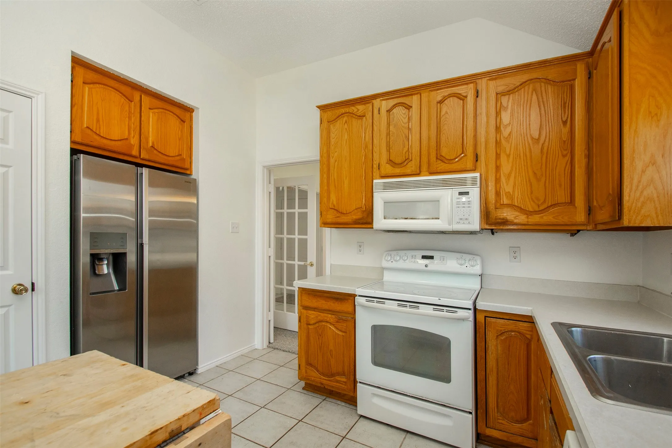 Single Family Residence For Sale in Collin County , 5812 Marrietta Drive, Frisco, Texas 75035, 4 Bedroom, 2 Bathroom, 2 Garage spaces, 1,747 Sqft, built in 1998, mls#21362680, Real Estate Agent in Frisco, Homes For Sale in Collin county, Homes For Sale in Frisco, Realtor in Frisco Texas, Real Estate Brokerage Independent Realty Texas, Luminita Cordes Realtor