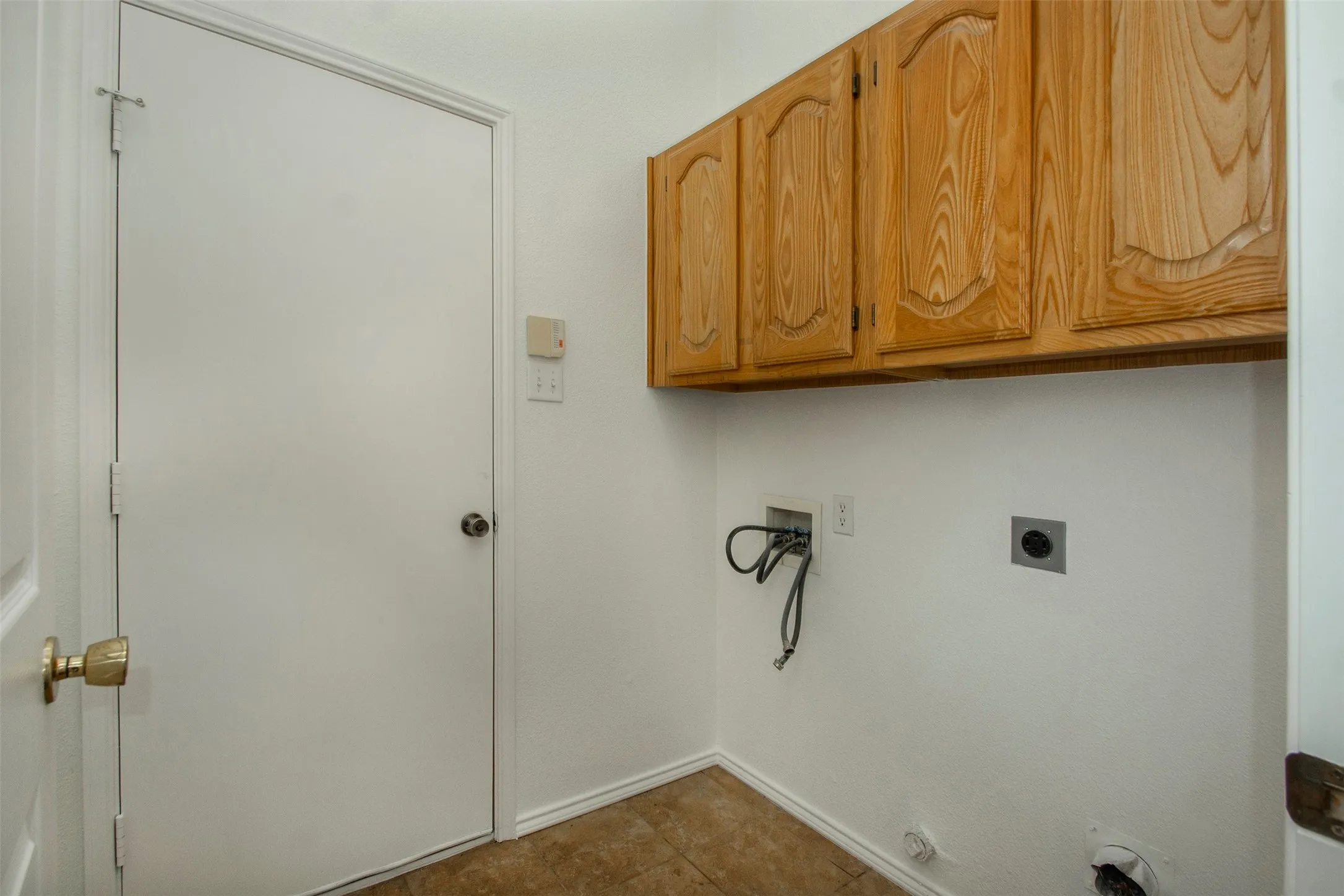 Single Family Residence For Sale in Collin County , 5812 Marrietta Drive, Frisco, Texas 75035, 4 Bedroom, 2 Bathroom, 2 Garage spaces, 1,747 Sqft, built in 1998, mls#21362680, Real Estate Agent in Frisco, Homes For Sale in Collin county, Homes For Sale in Frisco, Realtor in Frisco Texas, Real Estate Brokerage Independent Realty Texas, Luminita Cordes Realtor