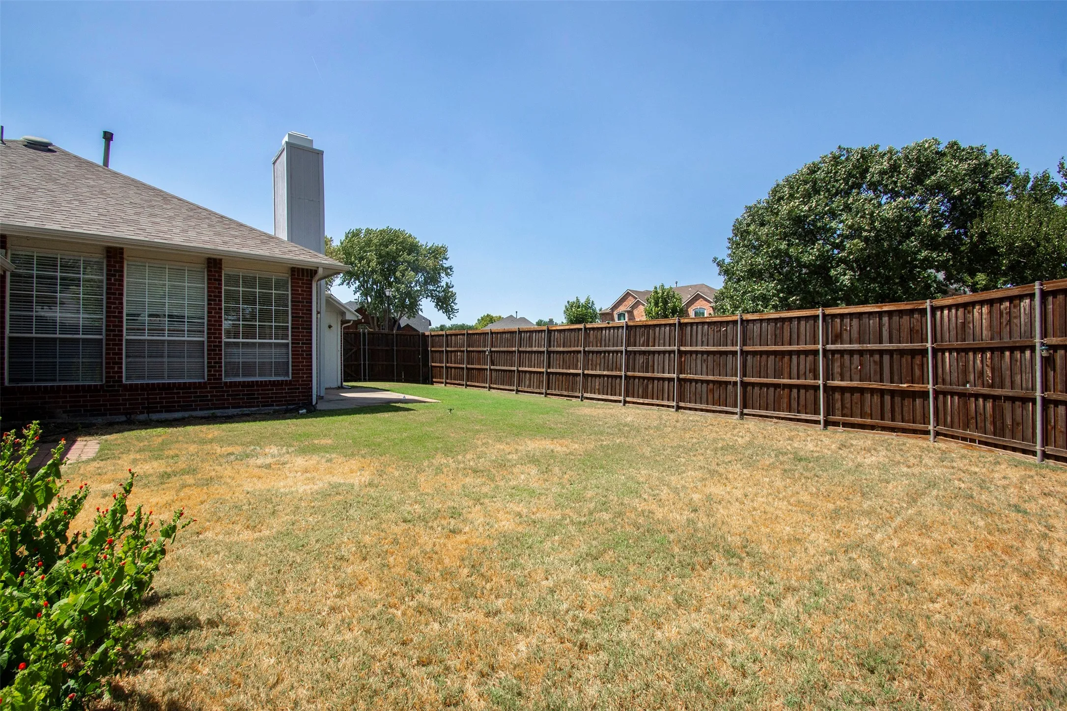 Single Family Residence For Sale in Collin County , 5812 Marrietta Drive, Frisco, Texas 75035, 4 Bedroom, 2 Bathroom, 2 Garage spaces, 1,747 Sqft, built in 1998, mls#21362680, Real Estate Agent in Frisco, Homes For Sale in Collin county, Homes For Sale in Frisco, Realtor in Frisco Texas, Real Estate Brokerage Independent Realty Texas, Luminita Cordes Realtor