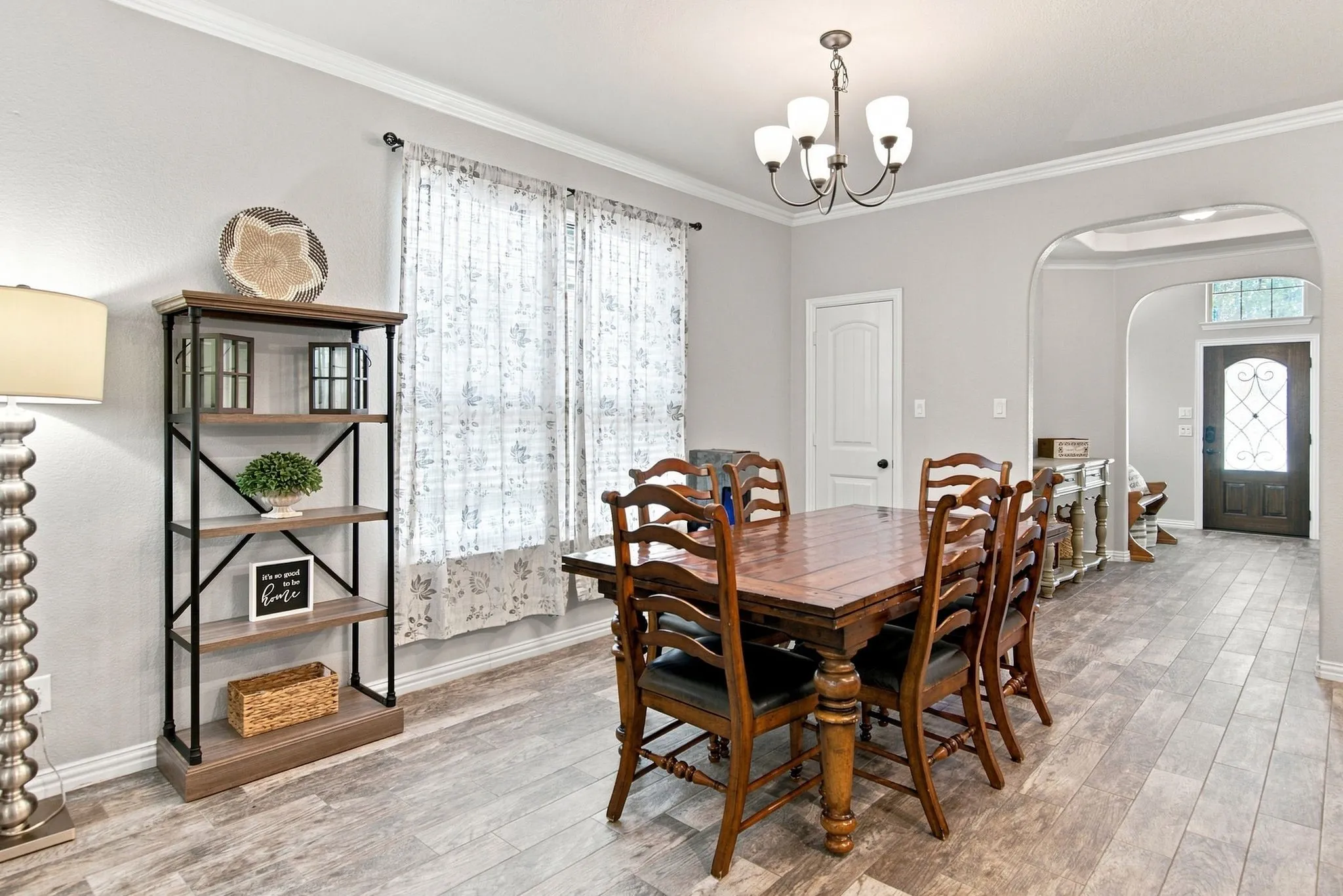 Single Family Residence For Sale in Tarrant County , 6124 Dunnlevy Drive, Fort Worth, Texas 76179, 4 Bedroom, 4 Bathroom, 2 Garage spaces, 3,196 Sqft, built in 2017, mls#21364369, Real Estate Agent in Fort Worth, Homes For Sale in Tarrant county, Homes For Sale in Fort Worth, Realtor in Fort Worth Texas, Real Estate Brokerage Independent Realty Texas, Luminita Cordes Realtor