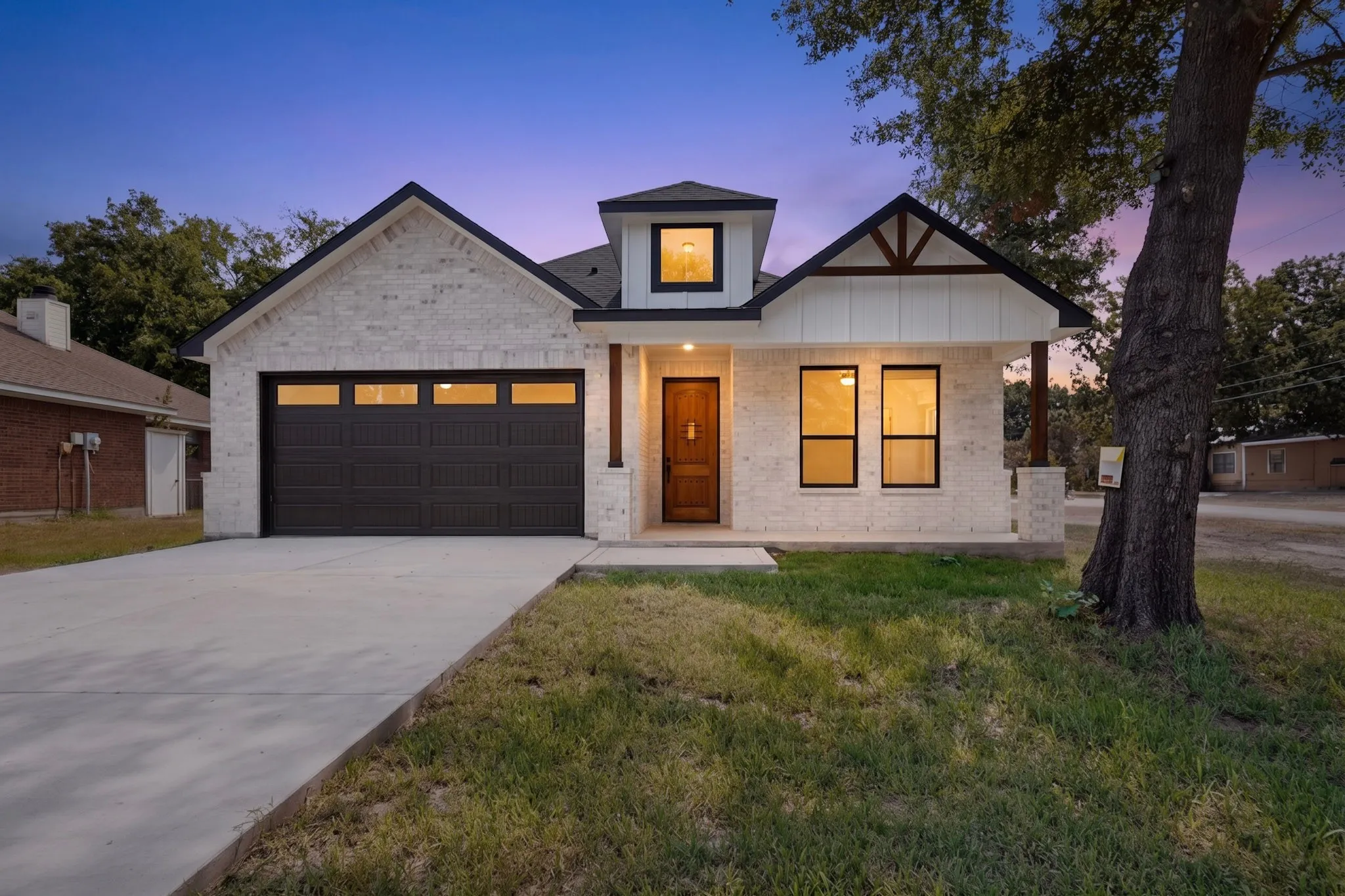 Single Family Residence For Sale in Henderson County , 102 Redondo Drive, Gun Barrel City, Texas 75156, 3 Bedroom, 3 Bathroom, 2 Garage spaces, 1,709 Sqft, built in 2026, mls#21365499, Real Estate Agent in Gun Barrel City, Homes For Sale in Henderson county, Homes For Sale in Gun Barrel City, Realtor in Gun Barrel City Texas, Real Estate Brokerage Independent Realty Texas, Luminita Cordes Realtor