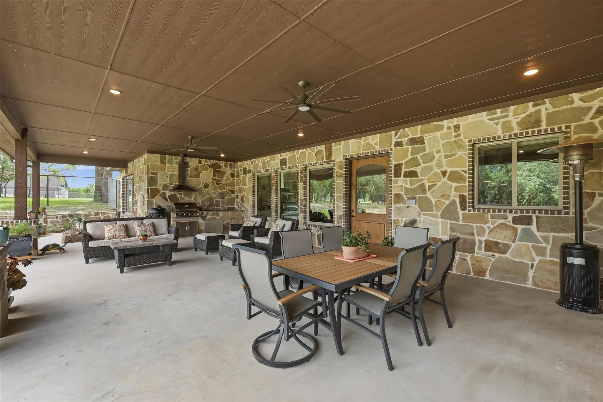 Single Family Residence For Sale in Parker County , 321 Arborview Drive, Weatherford, Texas 76088, 5 Bedroom, 4 Bathroom, 6 Garage spaces, 3,411 Sqft, built in 2023, mls#21365322, Real Estate Agent in Weatherford, Homes For Sale in Parker county, Homes For Sale in Weatherford, Realtor in Weatherford Texas, Real Estate Brokerage Independent Realty Texas, Luminita Cordes Realtor