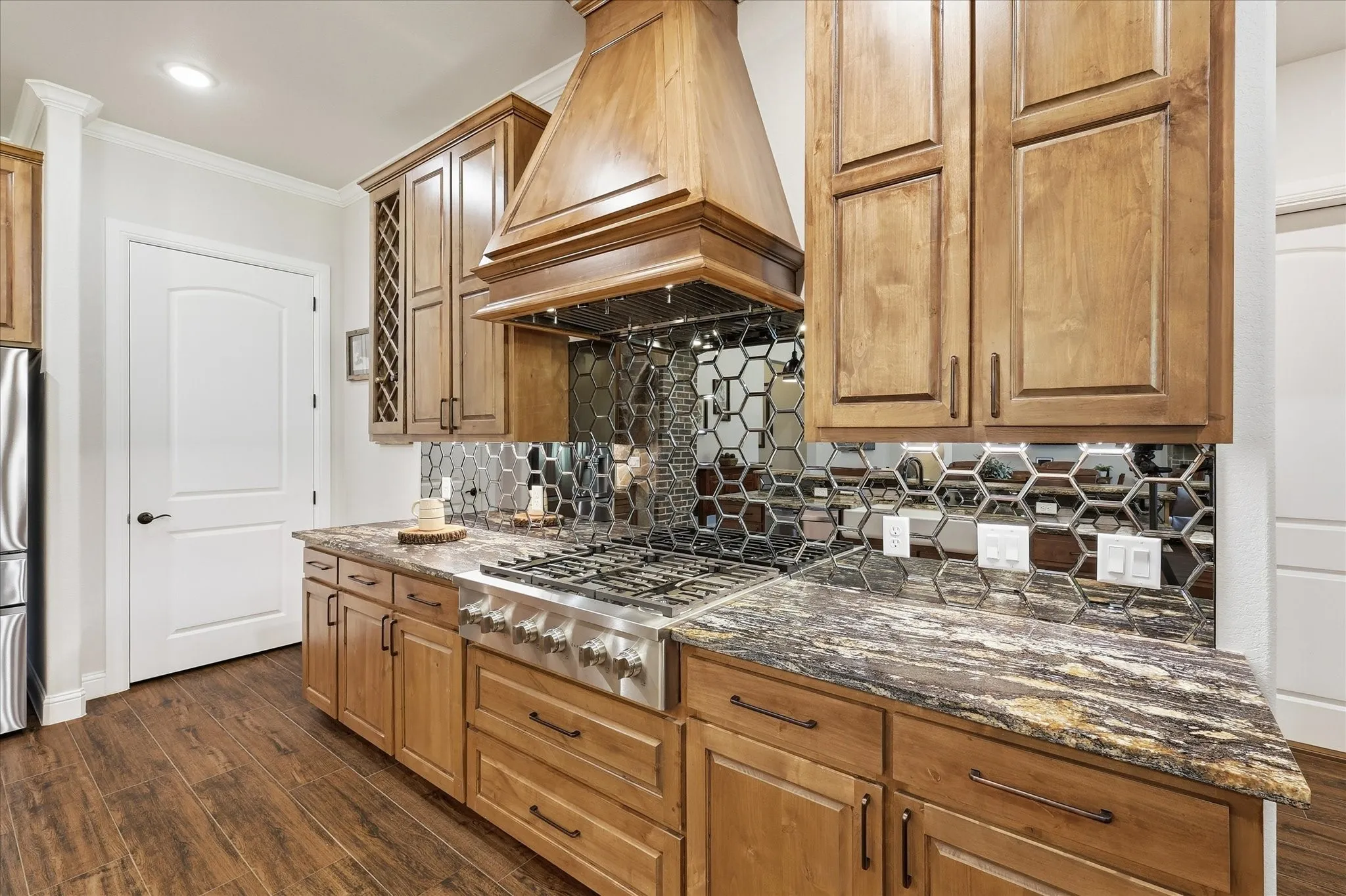 Single Family Residence For Sale in Parker County , 321 Arborview Drive, Weatherford, Texas 76088, 5 Bedroom, 4 Bathroom, 6 Garage spaces, 3,411 Sqft, built in 2023, mls#21365322, Real Estate Agent in Weatherford, Homes For Sale in Parker county, Homes For Sale in Weatherford, Realtor in Weatherford Texas, Real Estate Brokerage Independent Realty Texas, Luminita Cordes Realtor