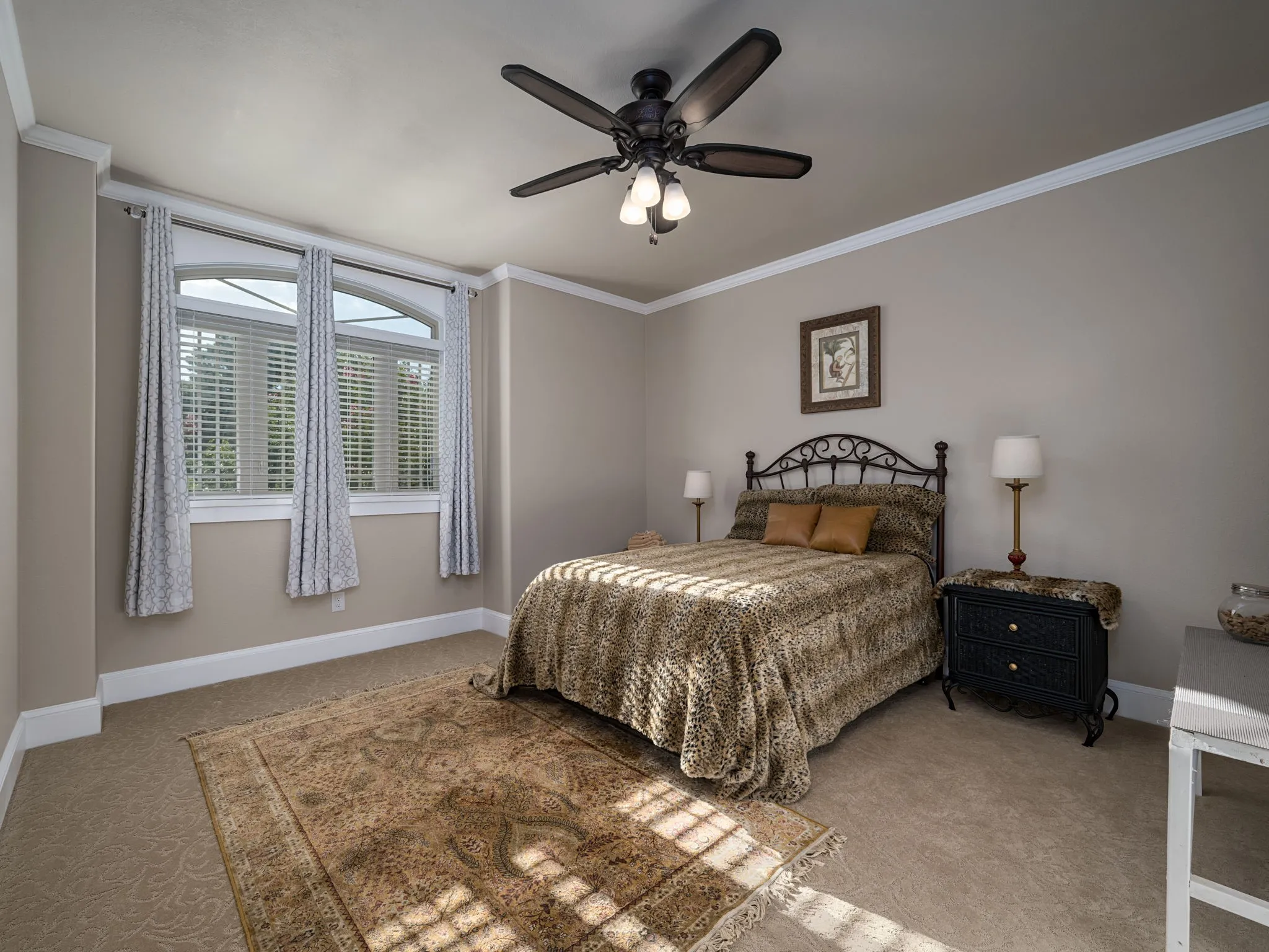 Single Family Residence For Sale in Smith County , 5973 Graemont Boulevard, Tyler, Texas 75703, 4 Bedroom, 4 Bathroom, 3 Garage spaces, 4,521 Sqft, built in 2013, mls#21365380, Real Estate Agent in Tyler, Homes For Sale in Smith county, Homes For Sale in Tyler, Realtor in Tyler Texas, Real Estate Brokerage Independent Realty Texas, Luminita Cordes Realtor