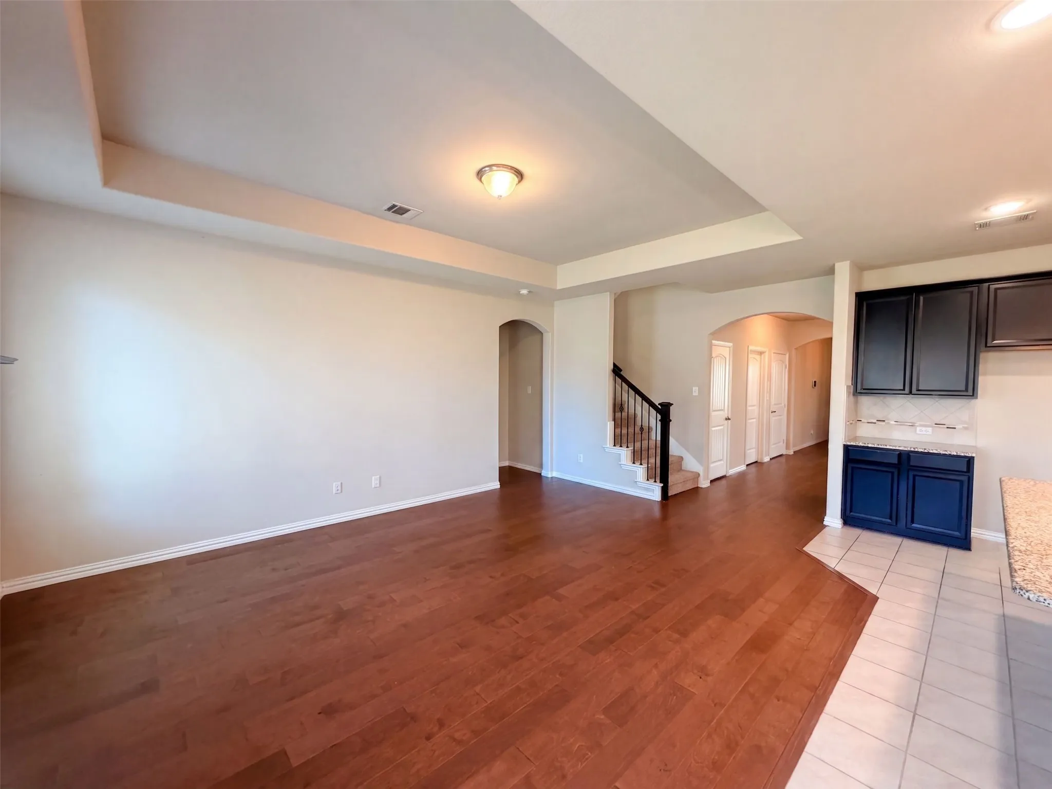 Single Family Residence For Sale in Kaufman County , 2054 Avondown Road, Forney, Texas 75126, 3 Bedroom, 3 Bathroom, 2 Garage spaces, 2,730 Sqft, built in 2018, mls#21366025, Real Estate Agent in Forney, Homes For Sale in Kaufman county, Homes For Sale in Forney, Realtor in Forney Texas, Real Estate Brokerage Independent Realty Texas, Luminita Cordes Realtor