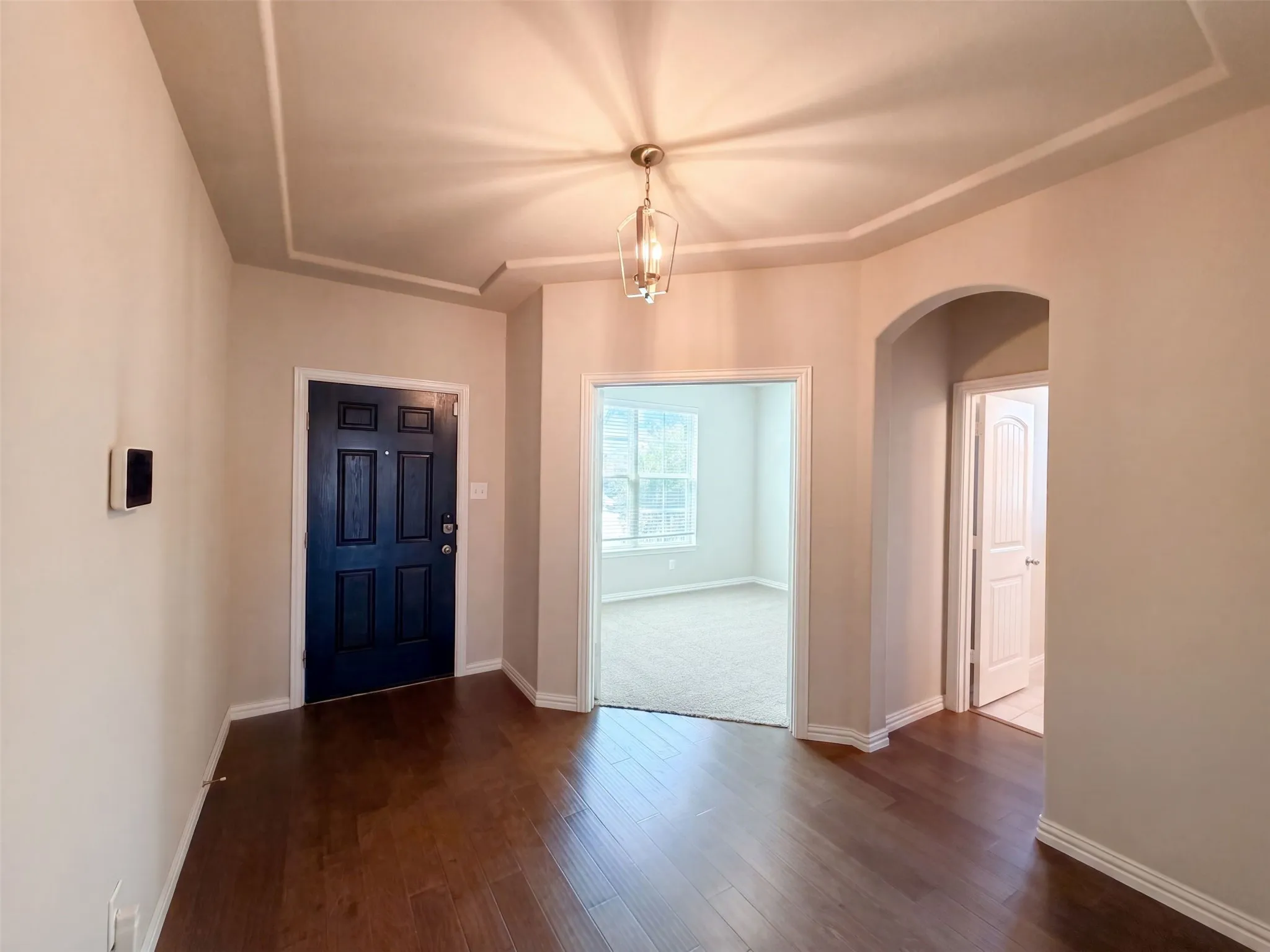 Single Family Residence For Sale in Kaufman County , 2054 Avondown Road, Forney, Texas 75126, 3 Bedroom, 3 Bathroom, 2 Garage spaces, 2,730 Sqft, built in 2018, mls#21366025, Real Estate Agent in Forney, Homes For Sale in Kaufman county, Homes For Sale in Forney, Realtor in Forney Texas, Real Estate Brokerage Independent Realty Texas, Luminita Cordes Realtor