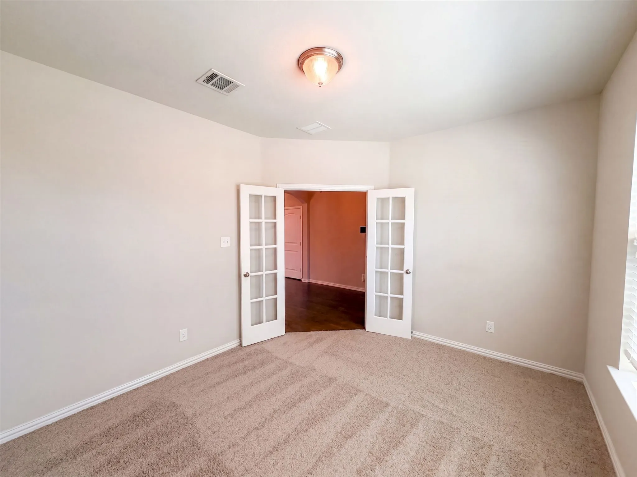 Single Family Residence For Sale in Kaufman County , 2054 Avondown Road, Forney, Texas 75126, 3 Bedroom, 3 Bathroom, 2 Garage spaces, 2,730 Sqft, built in 2018, mls#21366025, Real Estate Agent in Forney, Homes For Sale in Kaufman county, Homes For Sale in Forney, Realtor in Forney Texas, Real Estate Brokerage Independent Realty Texas, Luminita Cordes Realtor