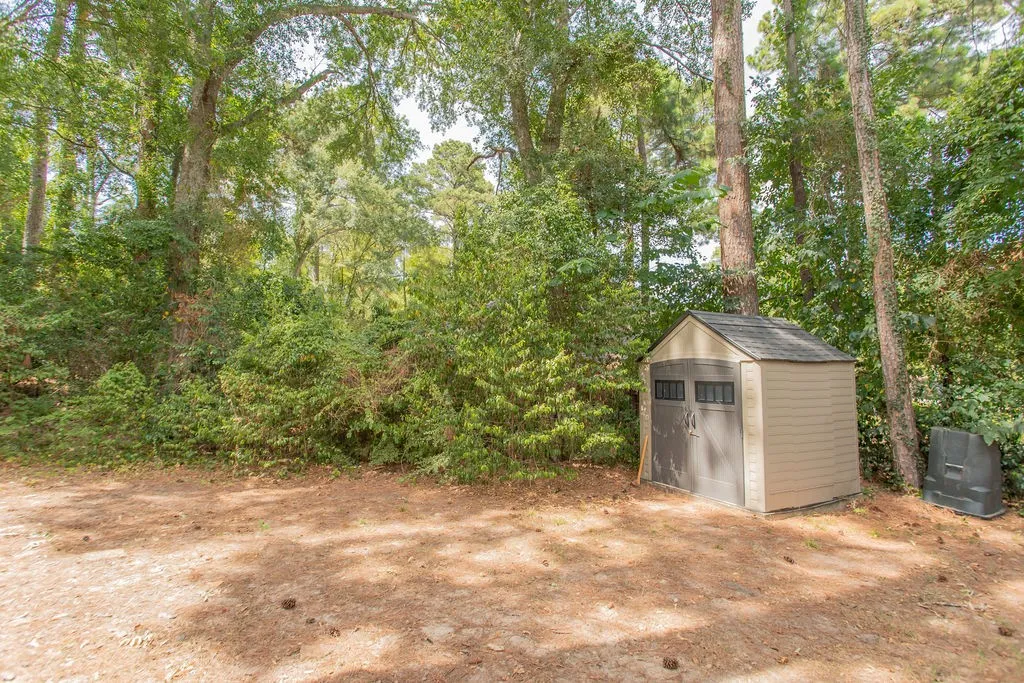 Single Family Residence For Sale in Smith County , 1332 Hideaway Lane West, Hideaway, Texas 75771, 2 Bedroom, 2 Bathroom, Garage spaces, 1,432 Sqft, built in 1976, mls#21366029, Real Estate Agent in Hideaway, Homes For Sale in Smith county, Homes For Sale in Hideaway, Realtor in Hideaway Texas, Real Estate Brokerage Independent Realty Texas, Luminita Cordes Realtor