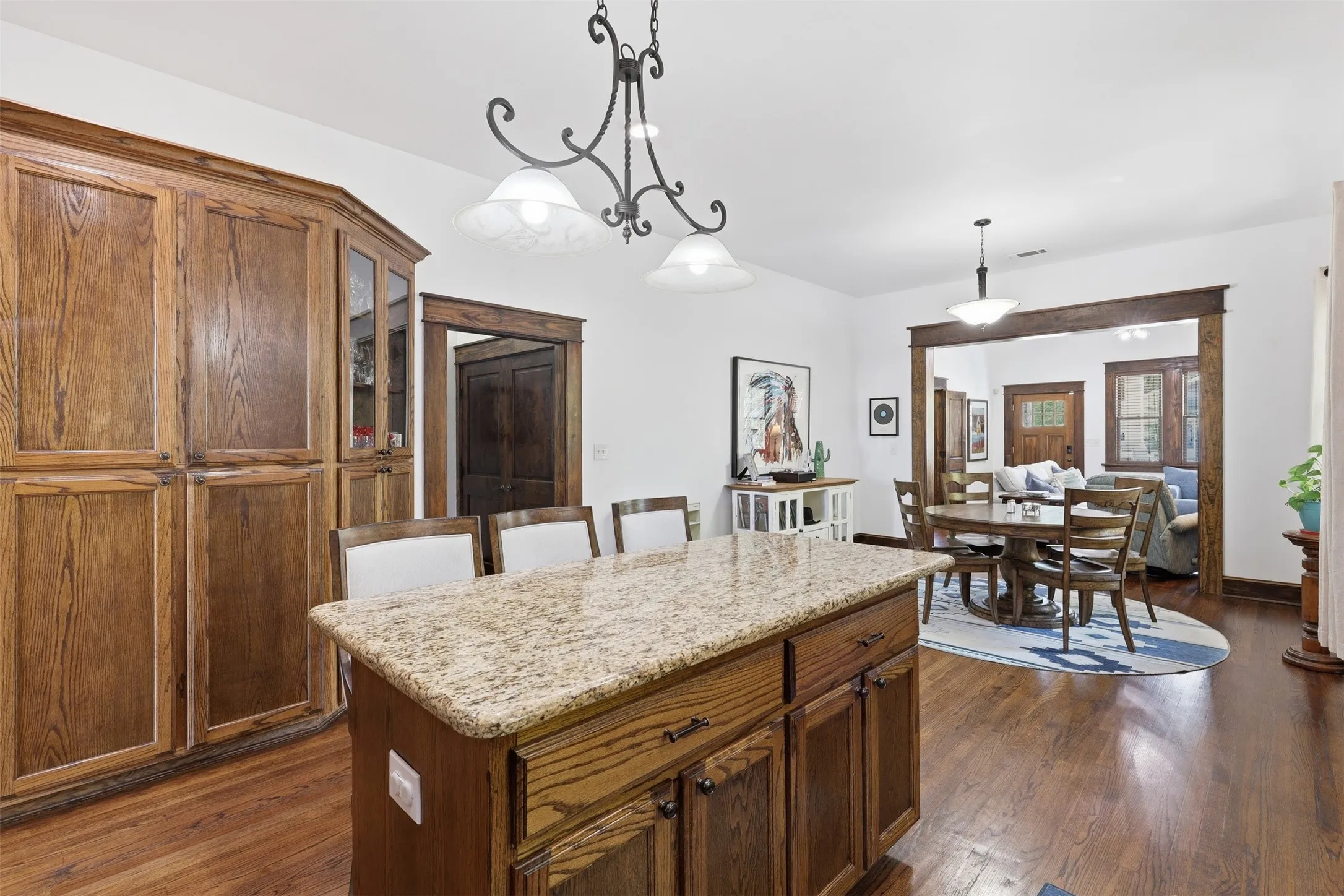 Single Family Residence For Sale in Tarrant County , 2114 Hurley Avenue, Fort Worth, Texas 76110, 3 Bedroom, 2 Bathroom, 1 Garage spaces, 1,776 Sqft, built in 2011, mls#21366033, Real Estate Agent in Fort Worth, Homes For Sale in Tarrant county, Homes For Sale in Fort Worth, Realtor in Fort Worth Texas, Real Estate Brokerage Independent Realty Texas, Luminita Cordes Realtor