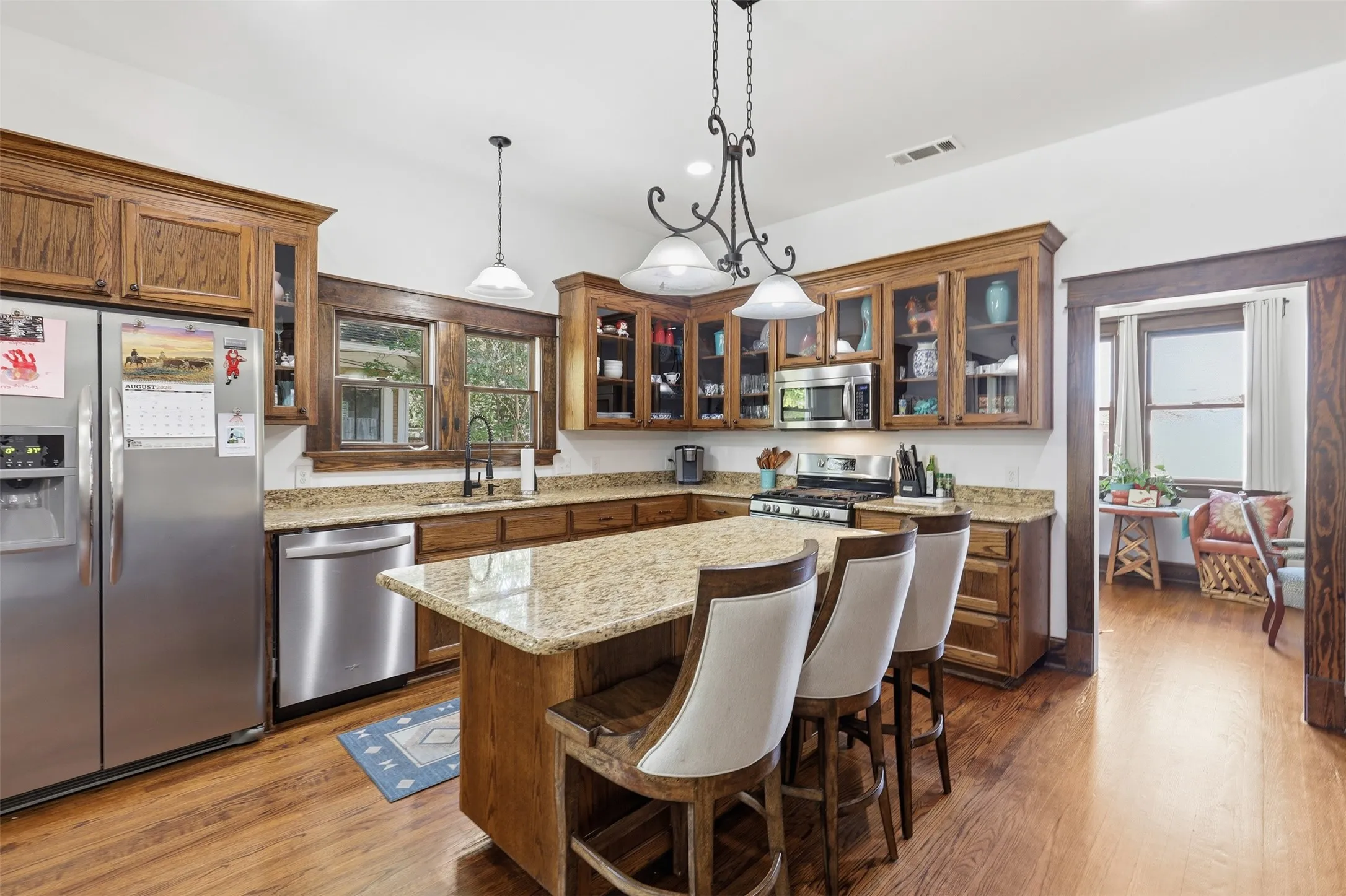 Single Family Residence For Sale in Tarrant County , 2114 Hurley Avenue, Fort Worth, Texas 76110, 3 Bedroom, 2 Bathroom, 1 Garage spaces, 1,776 Sqft, built in 2011, mls#21366033, Real Estate Agent in Fort Worth, Homes For Sale in Tarrant county, Homes For Sale in Fort Worth, Realtor in Fort Worth Texas, Real Estate Brokerage Independent Realty Texas, Luminita Cordes Realtor