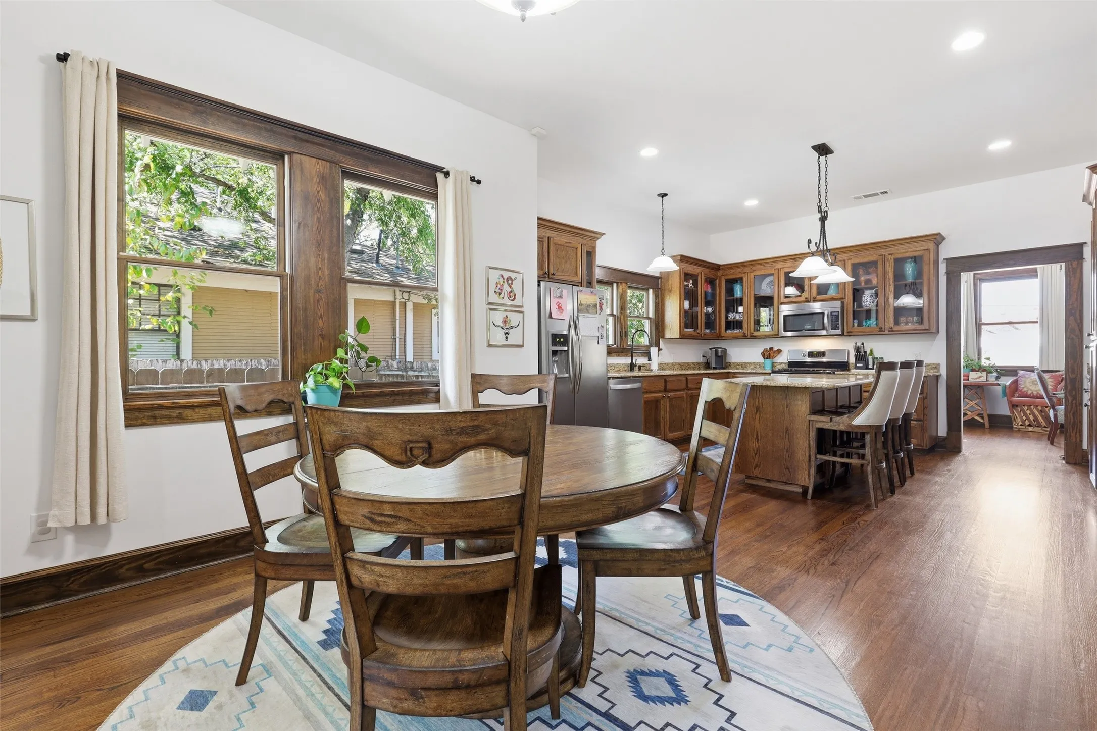 Single Family Residence For Sale in Tarrant County , 2114 Hurley Avenue, Fort Worth, Texas 76110, 3 Bedroom, 2 Bathroom, 1 Garage spaces, 1,776 Sqft, built in 2011, mls#21366033, Real Estate Agent in Fort Worth, Homes For Sale in Tarrant county, Homes For Sale in Fort Worth, Realtor in Fort Worth Texas, Real Estate Brokerage Independent Realty Texas, Luminita Cordes Realtor