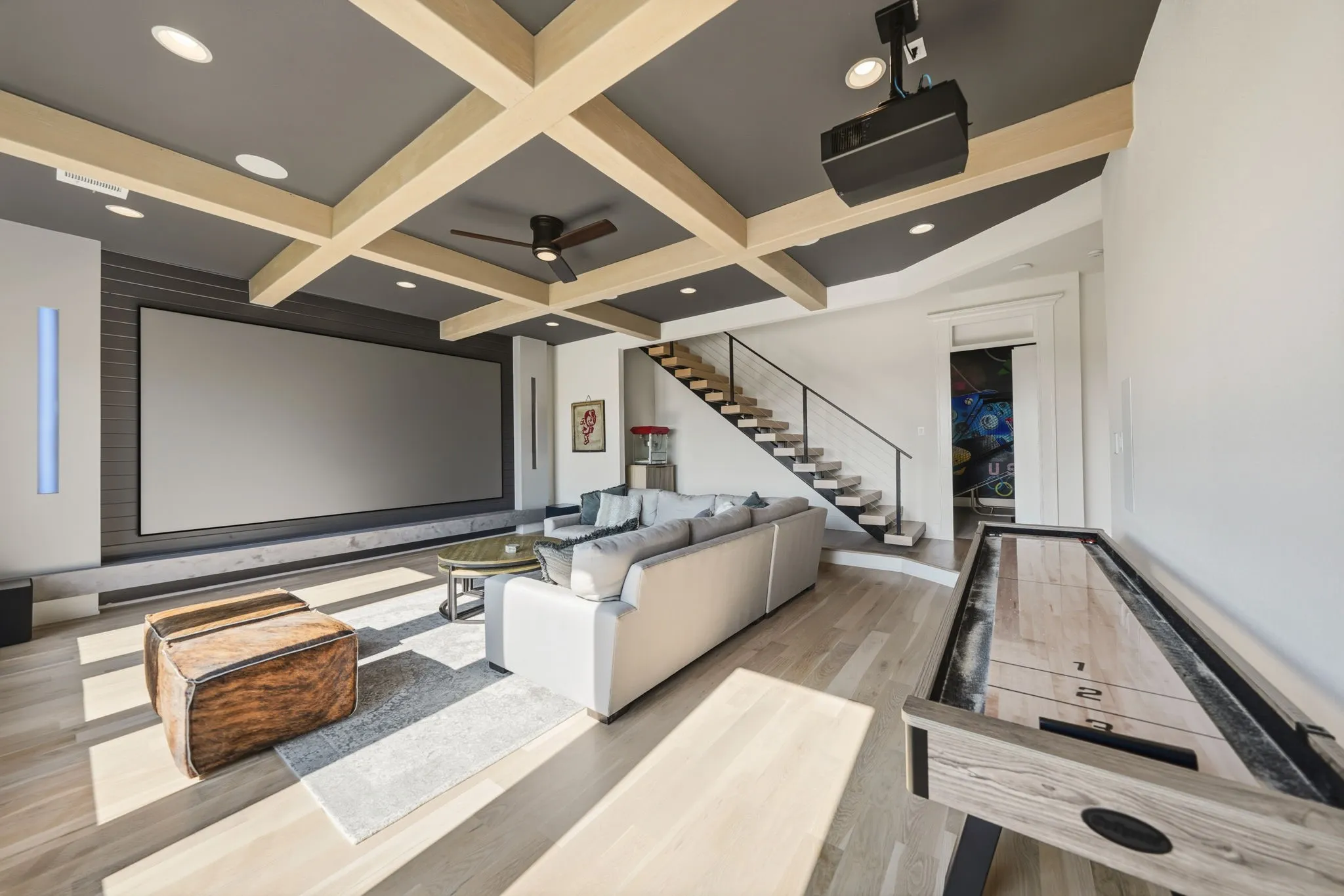 Single Family Residence For Sale in Collin County , 1604 Balboa Place, Celina, Texas 75009, 6 Bedroom, 9 Bathroom, 7 Garage spaces, 7,983 Sqft, built in 2022, mls#21359861, Real Estate Agent in Celina, Homes For Sale in Collin county, Homes For Sale in Celina, Realtor in Celina Texas, Real Estate Brokerage Independent Realty Texas, Luminita Cordes Realtor