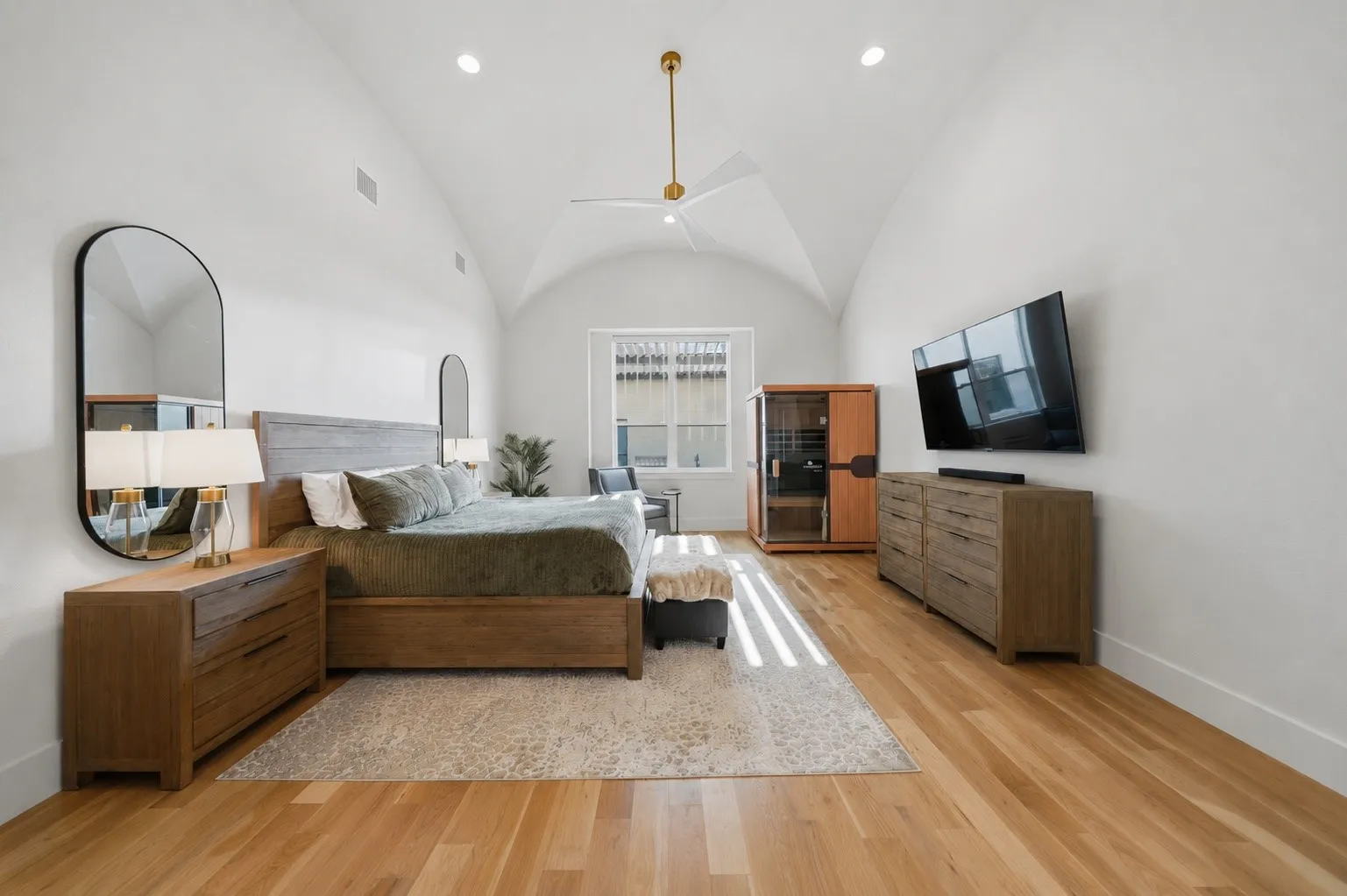 Single Family Residence For Sale in Collin County , 1604 Balboa Place, Celina, Texas 75009, 6 Bedroom, 9 Bathroom, 7 Garage spaces, 7,983 Sqft, built in 2022, mls#21359861, Real Estate Agent in Celina, Homes For Sale in Collin county, Homes For Sale in Celina, Realtor in Celina Texas, Real Estate Brokerage Independent Realty Texas, Luminita Cordes Realtor