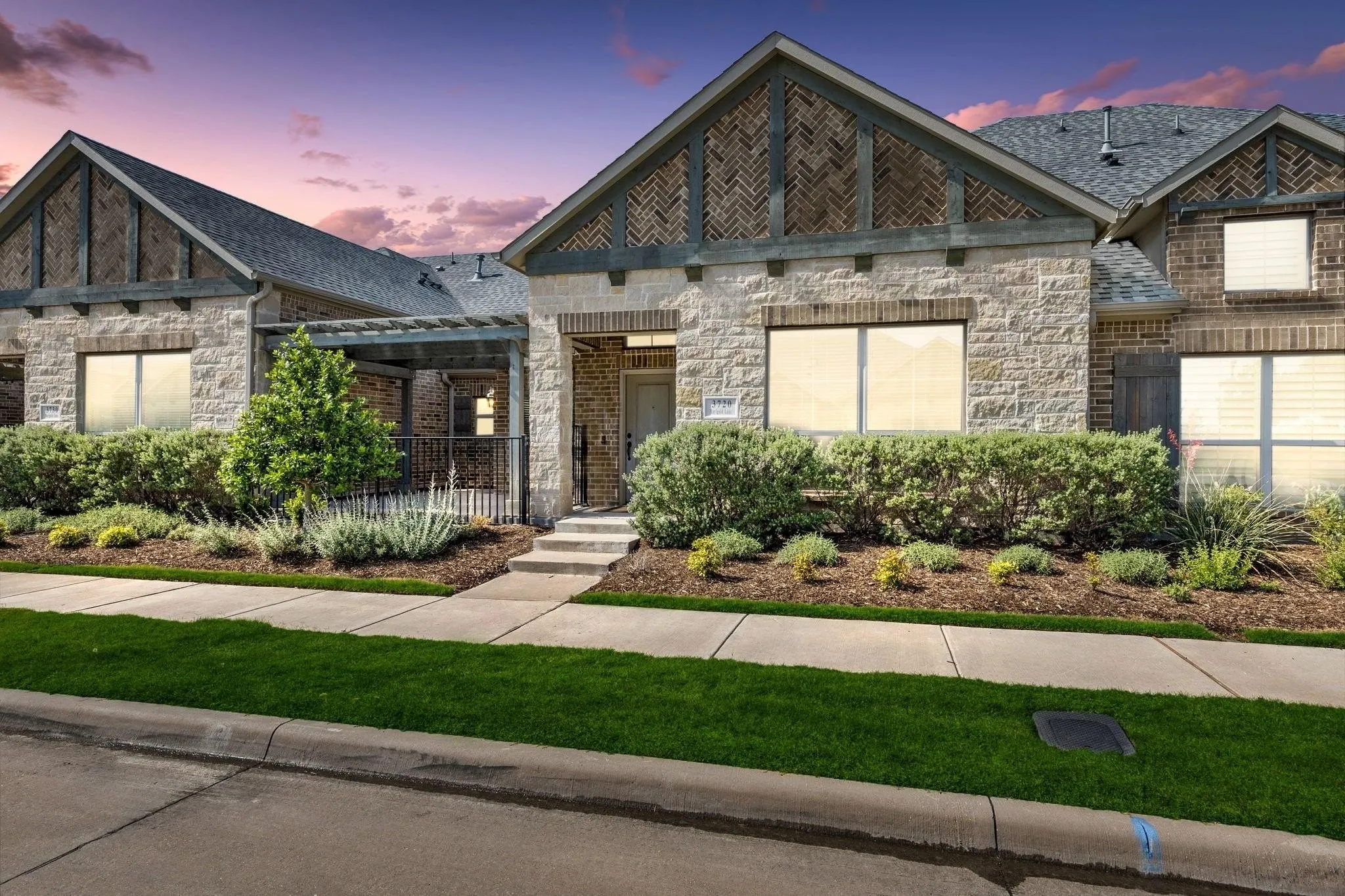 Townhouse For Rent in Denton County , 3720 Marigold Lane, Prosper, Texas 75078, 3 Bedroom, 2 Bathroom, 2 Garage spaces, 2,206 Sqft, built in 2018, mls#21365420, Real Estate Agent in Prosper, Homes For Rent in Denton county, Homes For Rent in Prosper, Realtor in Prosper Texas, Real Estate Brokerage Independent Realty Texas, Luminita Cordes Realtor