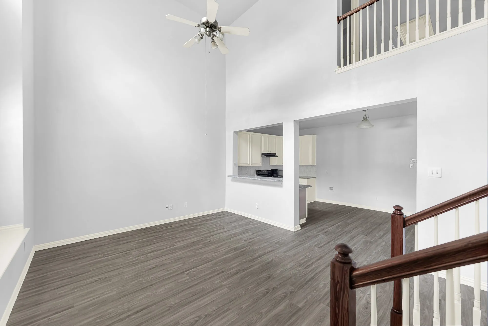 Townhouse For Sale in Tarrant County , 2603 Durango Ridge Drive, Bedford, Texas 76021, 2 Bedroom, 2 Bathroom, 2 Garage spaces, 1,216 Sqft, built in 2005, mls#21366038, Real Estate Agent in Bedford, Homes For Sale in Tarrant county, Homes For Sale in Bedford, Realtor in Bedford Texas, Real Estate Brokerage Independent Realty Texas, Luminita Cordes Realtor
