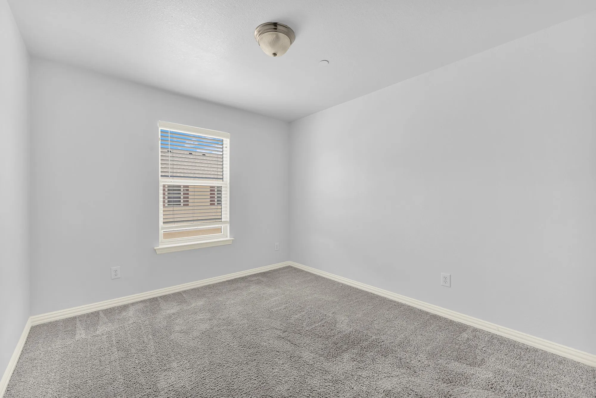 Townhouse For Sale in Tarrant County , 2603 Durango Ridge Drive, Bedford, Texas 76021, 2 Bedroom, 2 Bathroom, 2 Garage spaces, 1,216 Sqft, built in 2005, mls#21366038, Real Estate Agent in Bedford, Homes For Sale in Tarrant county, Homes For Sale in Bedford, Realtor in Bedford Texas, Real Estate Brokerage Independent Realty Texas, Luminita Cordes Realtor