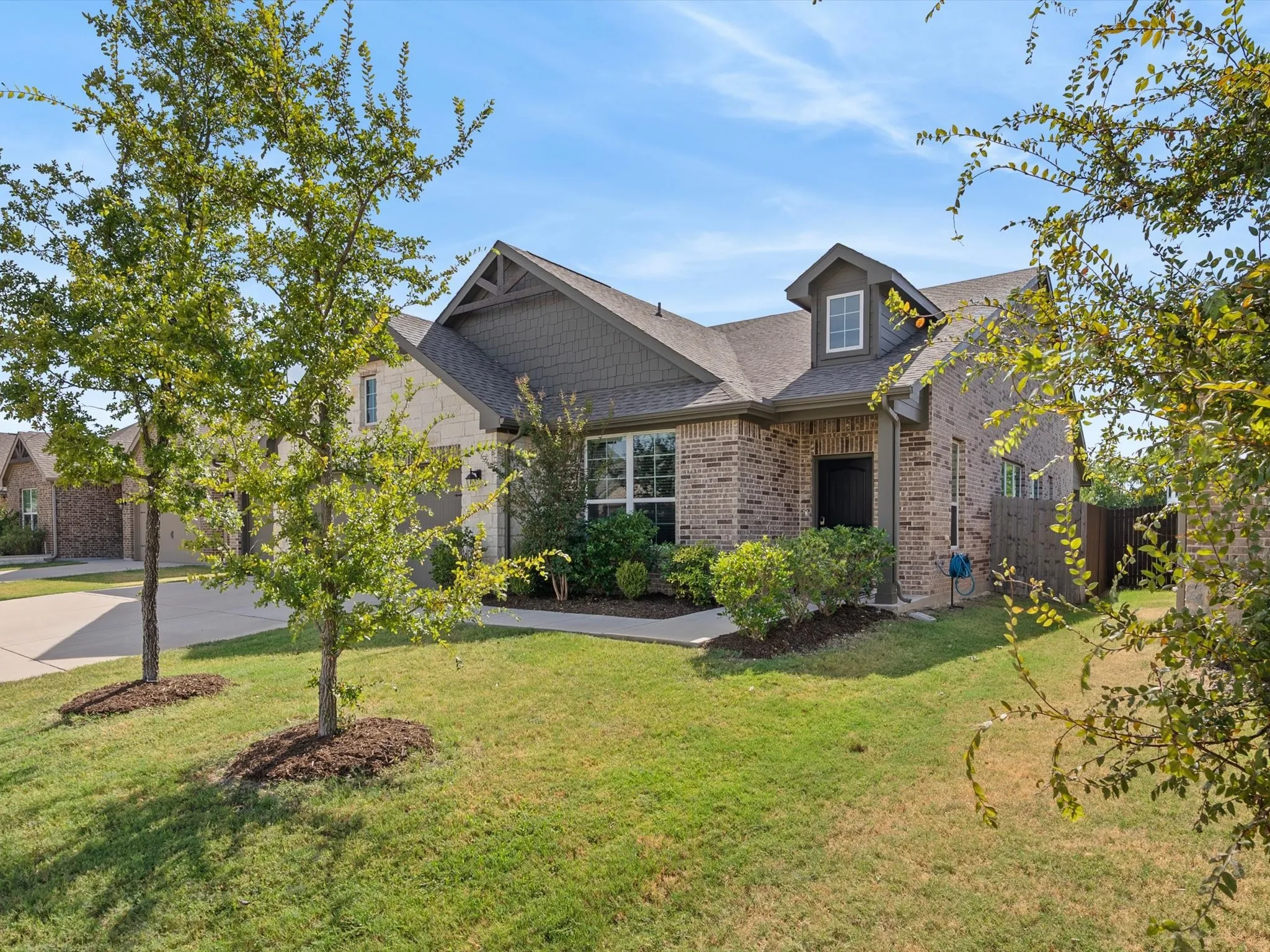 Single Family Residence For Sale in Collin County , 3121 Greymoore Drive, Anna, Texas 75409, 3 Bedroom, 2 Bathroom, 3 Garage spaces, 2,288 Sqft, built in 2022, mls#21358421, Real Estate Agent in Anna, Homes For Sale in Collin county, Homes For Sale in Anna, Realtor in Anna Texas, Real Estate Brokerage Independent Realty Texas, Luminita Cordes Realtor