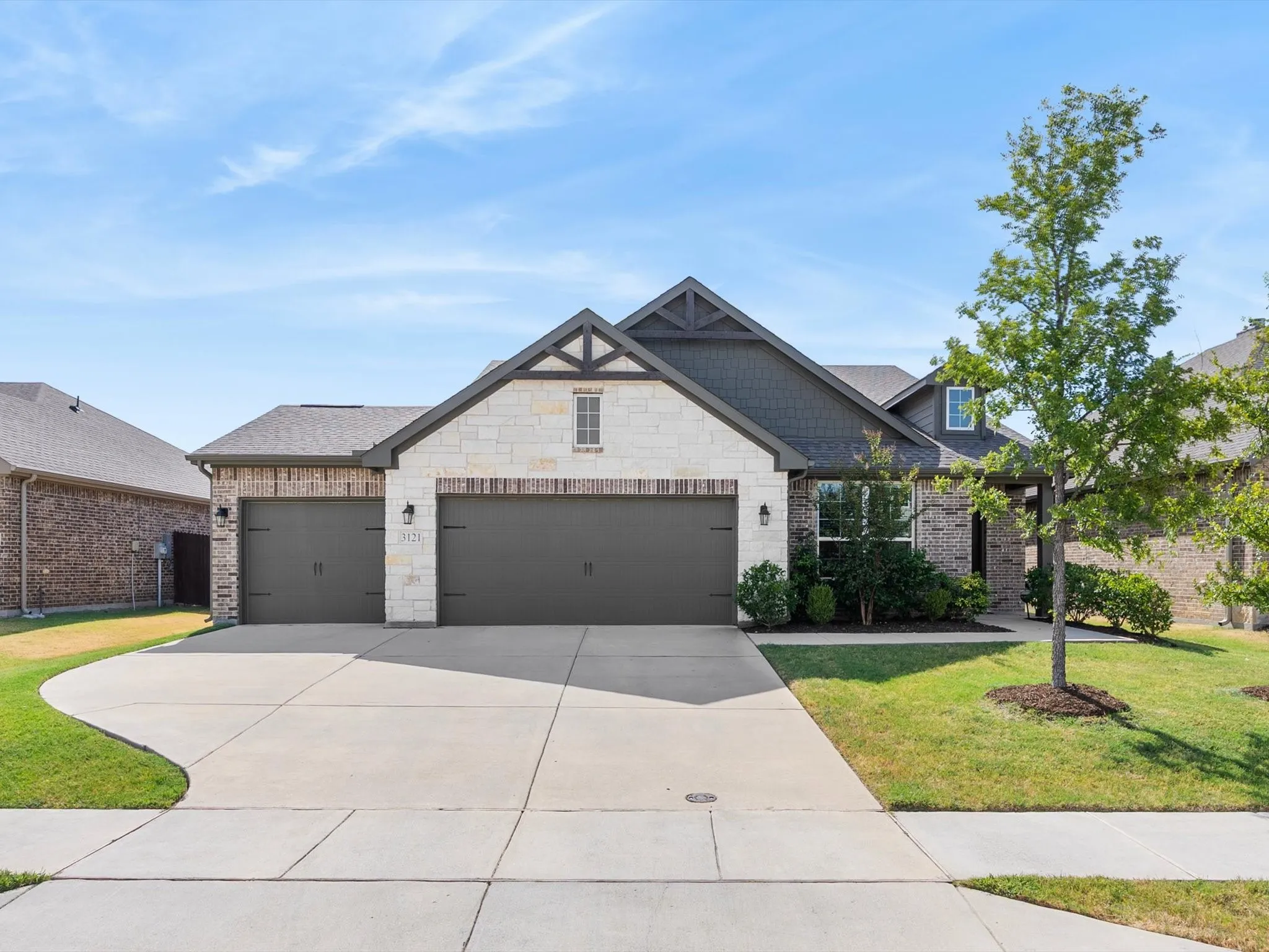Single Family Residence For Sale in Collin County , 3121 Greymoore Drive, Anna, Texas 75409, 3 Bedroom, 2 Bathroom, 3 Garage spaces, 2,288 Sqft, built in 2022, mls#21358421, Real Estate Agent in Anna, Homes For Sale in Collin county, Homes For Sale in Anna, Realtor in Anna Texas, Real Estate Brokerage Independent Realty Texas, Luminita Cordes Realtor