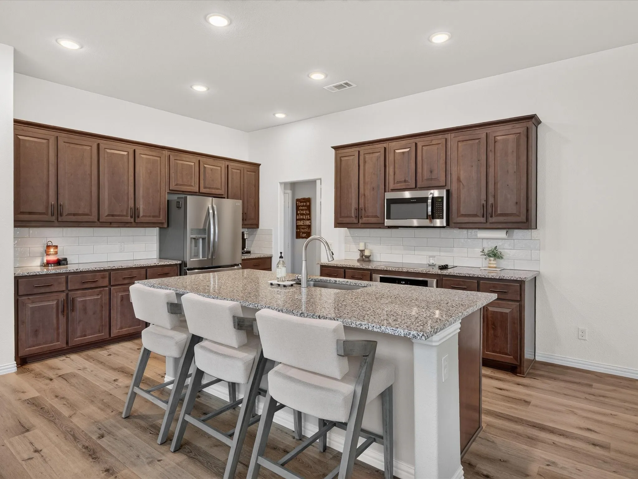 Single Family Residence For Sale in Collin County , 3121 Greymoore Drive, Anna, Texas 75409, 3 Bedroom, 2 Bathroom, 3 Garage spaces, 2,288 Sqft, built in 2022, mls#21358421, Real Estate Agent in Anna, Homes For Sale in Collin county, Homes For Sale in Anna, Realtor in Anna Texas, Real Estate Brokerage Independent Realty Texas, Luminita Cordes Realtor