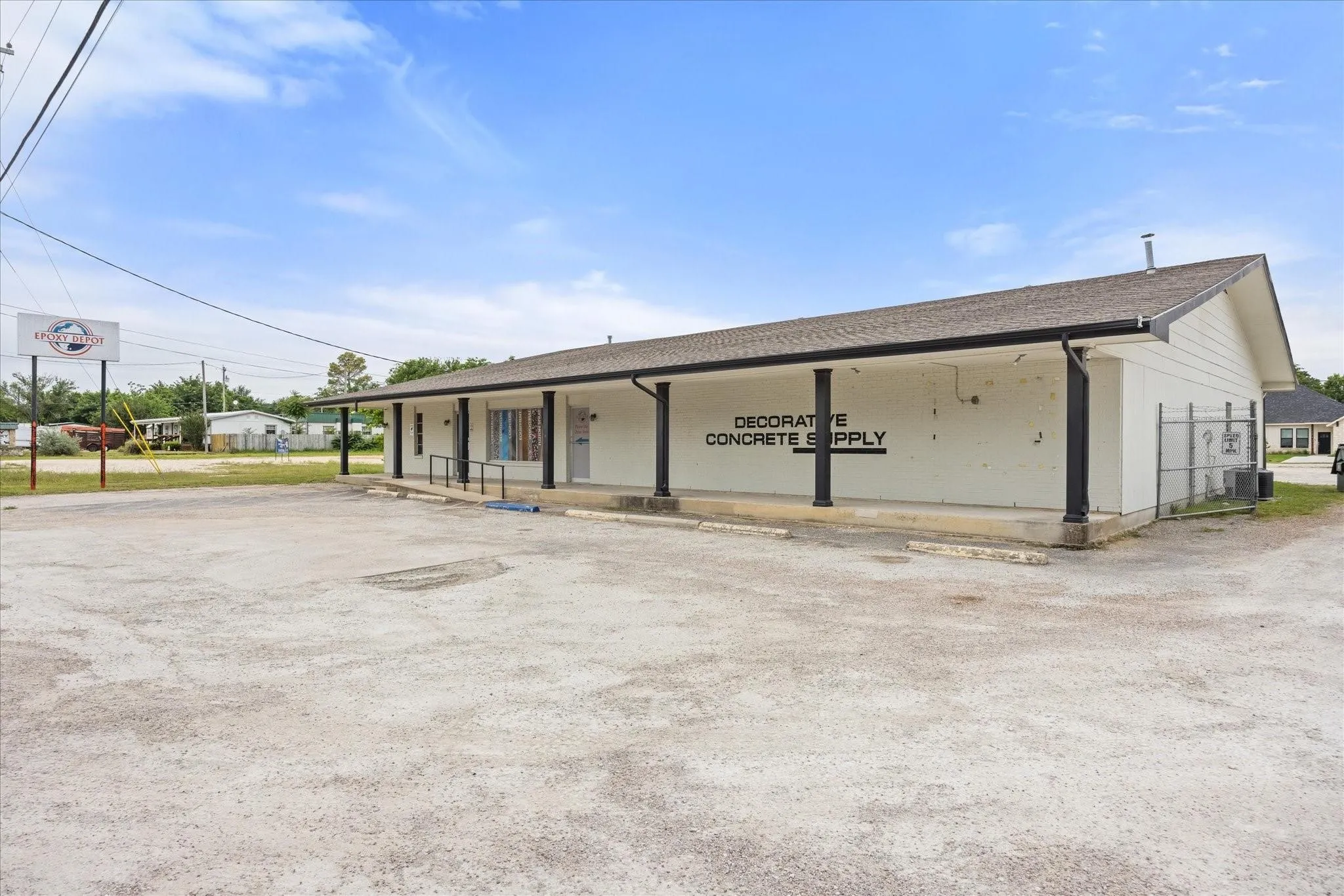 Business For Sale in Somervell County , 1409 Barnard Street, Glen Rose, Texas 76043, 0, 0, Garage spaces, 0 Sqft, built in 2000, Price $690,000, mls#21365001, Real Estate Agent in Glen Rose, Homes For Sale in Somervell county, Homes For Sale in Glen Rose, Realtor in Glen Rose Texas, Real Estate Brokerage Independent Realty Texas, Luminita Cordes Realtor