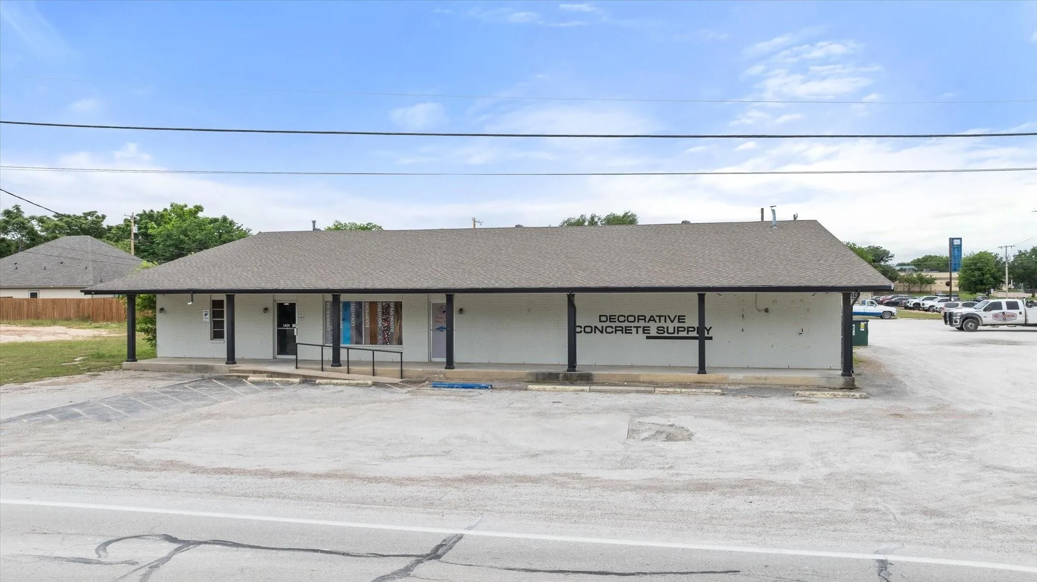 Business For Sale in Somervell County , 1409 Barnard Street, Glen Rose, Texas 76043, 0, 0, Garage spaces, 0 Sqft, built in 2000, Price $690,000, mls#21365001, Real Estate Agent in Glen Rose, Homes For Sale in Somervell county, Homes For Sale in Glen Rose, Realtor in Glen Rose Texas, Real Estate Brokerage Independent Realty Texas, Luminita Cordes Realtor