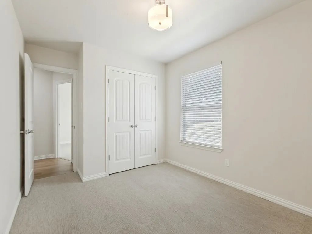 Single Family Residence For Sale in Denton County , 2091 Briarcliff Road, Lewisville, Texas 75067, 4 Bedroom, 2 Bathroom, 2 Garage spaces, 1,742 Sqft, built in 1988, mls#21364900, Real Estate Agent in Lewisville, Homes For Sale in Denton county, Homes For Sale in Lewisville, Realtor in Lewisville Texas, Real Estate Brokerage Independent Realty Texas, Luminita Cordes Realtor