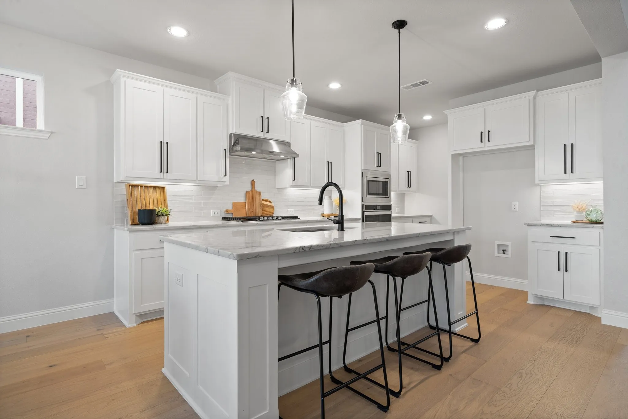 Single Family Residence For Rent in Denton County , 4320 Sandhills Lane, Prosper, Texas 75078, 5 Bedroom, 4 Bathroom, 2 Garage spaces, 3,413 Sqft, built in 2022, mls#21362664, Real Estate Agent in Prosper, Homes For Rent in Denton county, Homes For Rent in Prosper, Realtor in Prosper Texas, Real Estate Brokerage Independent Realty Texas, Luminita Cordes Realtor