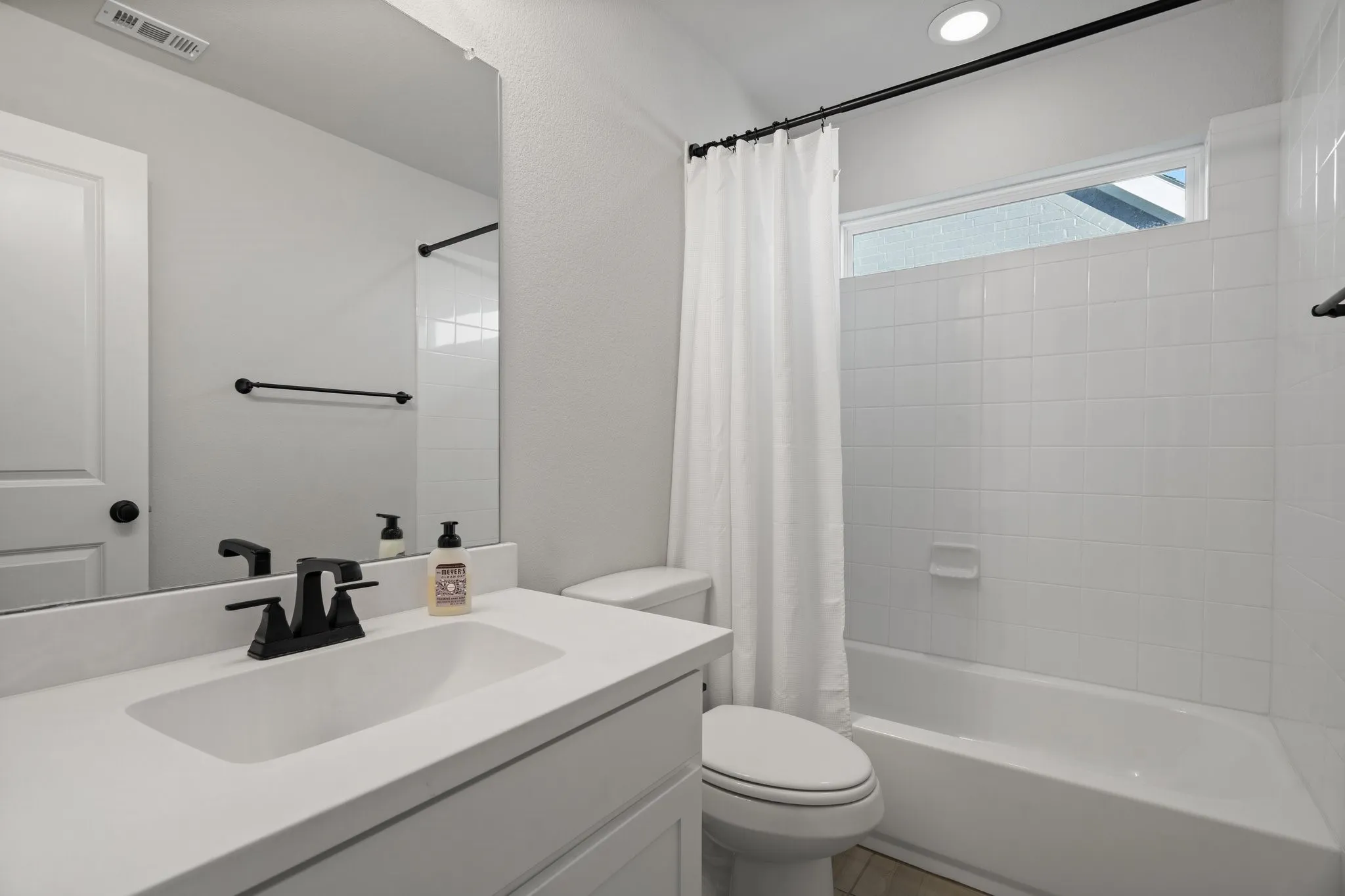 Single Family Residence For Rent in Denton County , 4320 Sandhills Lane, Prosper, Texas 75078, 5 Bedroom, 4 Bathroom, 2 Garage spaces, 3,413 Sqft, built in 2022, mls#21362664, Real Estate Agent in Prosper, Homes For Rent in Denton county, Homes For Rent in Prosper, Realtor in Prosper Texas, Real Estate Brokerage Independent Realty Texas, Luminita Cordes Realtor