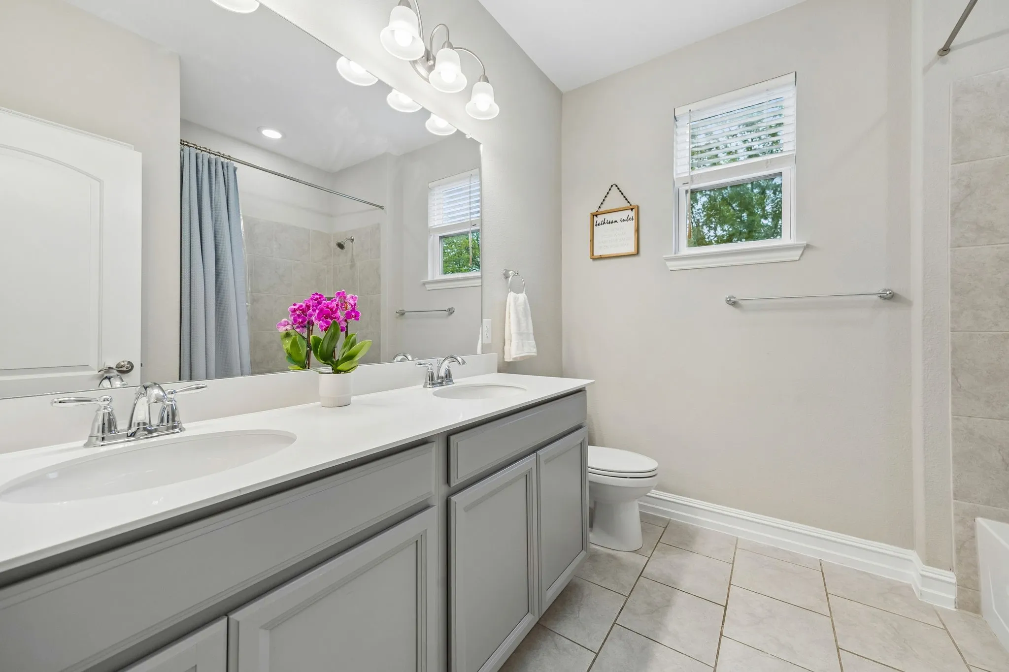 Downstairs Full Bathroom