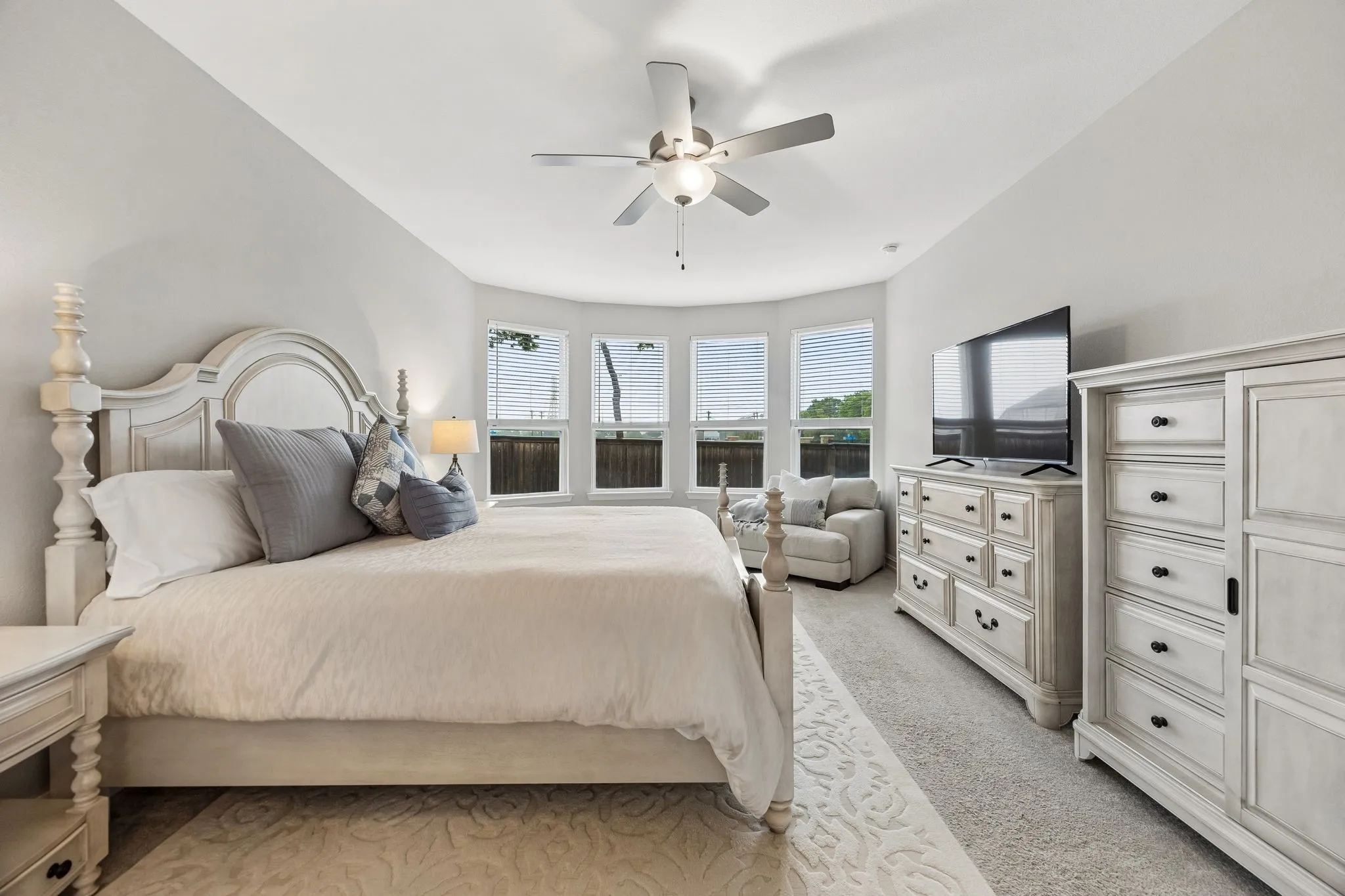 Single Family Residence For Sale in Collin County , 2335 Whitney Lane, Wylie, Texas 75098, 4 Bedroom, 3 Bathroom, 3 Garage spaces, 3,352 Sqft, built in 2020, mls#21366012, Real Estate Agent in Wylie, Homes For Sale in Collin county, Homes For Sale in Wylie, Realtor in Wylie Texas, Real Estate Brokerage Independent Realty Texas, Luminita Cordes Realtor