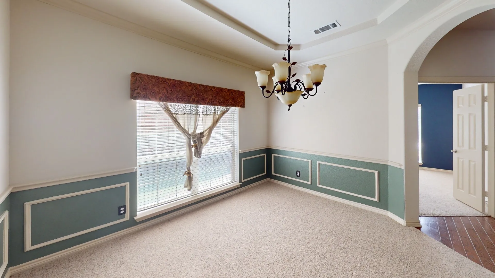 Single Family Residence For Rent in Tarrant County , 5628 Sleepy Creek Lane, Fort Worth, Texas 76179, 5 Bedroom, 3 Bathroom, 3 Garage spaces, 3,664 Sqft, built in 2009, mls#21366060, Real Estate Agent in Fort Worth, Homes For Rent in Tarrant county, Homes For Rent in Fort Worth, Realtor in Fort Worth Texas, Real Estate Brokerage Independent Realty Texas, Luminita Cordes Realtor