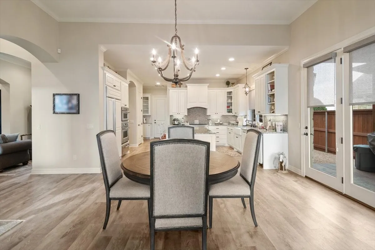 Single Family Residence For Sale in Mc Lennan County , 1608 Ridgewood Drive, Waco, Texas 76710, 3 Bedroom, 4 Bathroom, 2 Garage spaces, 3,043 Sqft, built in 2012, mls#21366053, Real Estate Agent in Waco, Homes For Sale in Mc Lennan county, Homes For Sale in Waco, Realtor in Waco Texas, Real Estate Brokerage Independent Realty Texas, Luminita Cordes Realtor