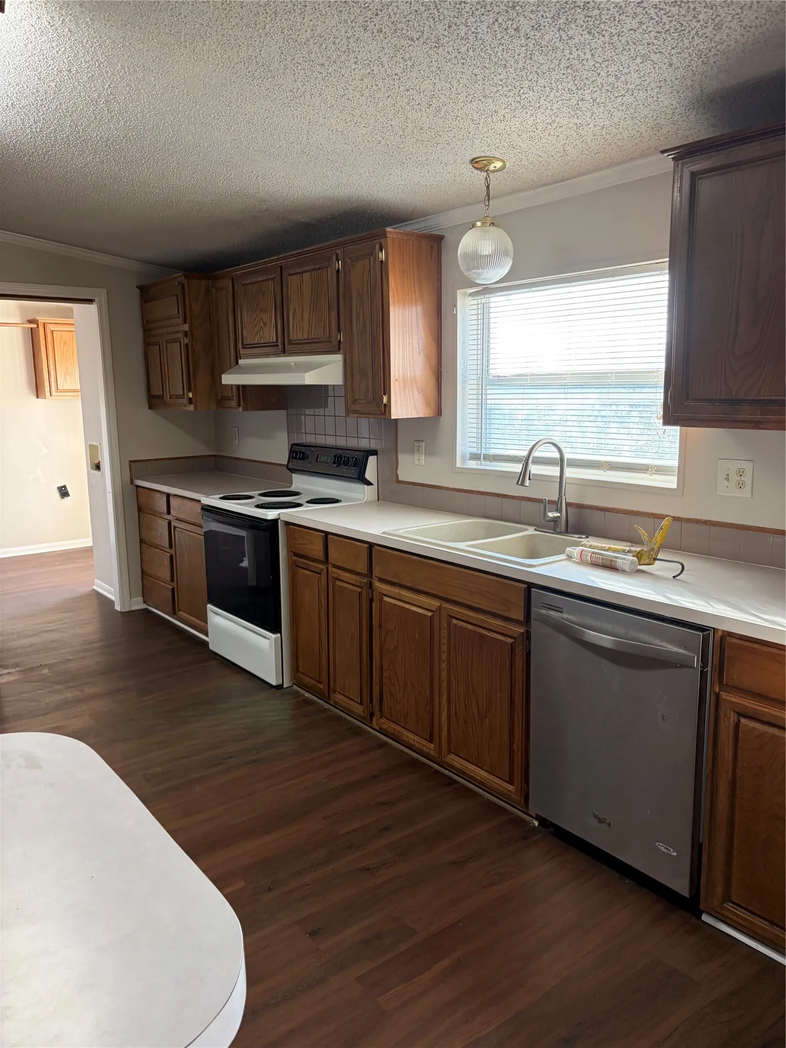 Single Family Residence For Rent in Navarro County , 5226 Fm 709 S, Corsicana, Texas 75110, 4 Bedroom, 3 Bathroom, 3 Garage spaces, 2,128 Sqft, built in 2001, mls#21365443, Real Estate Agent in Corsicana, Homes For Rent in Navarro county, Homes For Rent in Corsicana, Realtor in Corsicana Texas, Real Estate Brokerage Independent Realty Texas, Luminita Cordes Realtor