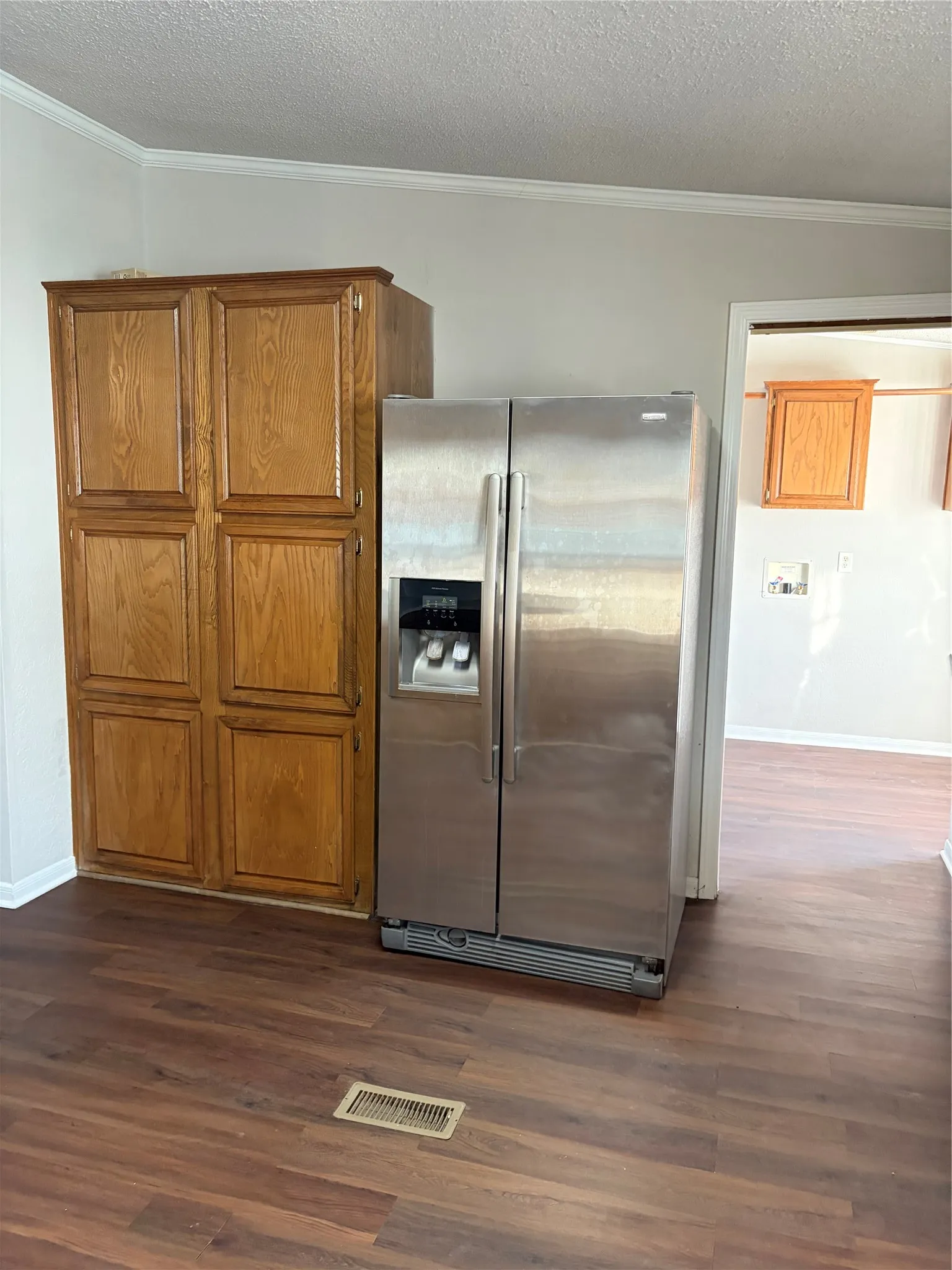 Single Family Residence For Rent in Navarro County , 5226 Fm 709 S, Corsicana, Texas 75110, 4 Bedroom, 3 Bathroom, 3 Garage spaces, 2,128 Sqft, built in 2001, mls#21365443, Real Estate Agent in Corsicana, Homes For Rent in Navarro county, Homes For Rent in Corsicana, Realtor in Corsicana Texas, Real Estate Brokerage Independent Realty Texas, Luminita Cordes Realtor
