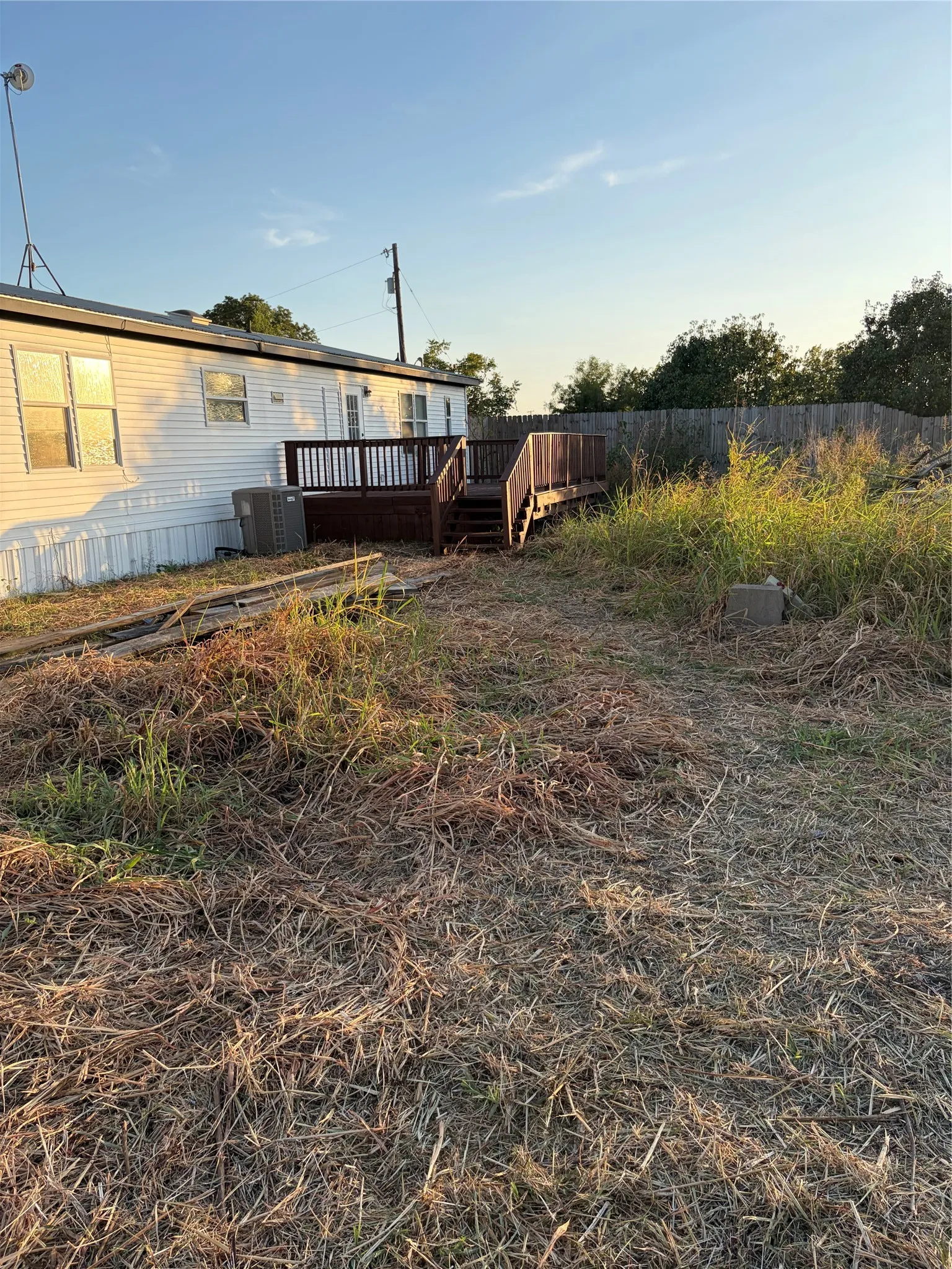 Single Family Residence For Rent in Navarro County , 5226 Fm 709 S, Corsicana, Texas 75110, 4 Bedroom, 3 Bathroom, 3 Garage spaces, 2,128 Sqft, built in 2001, mls#21365443, Real Estate Agent in Corsicana, Homes For Rent in Navarro county, Homes For Rent in Corsicana, Realtor in Corsicana Texas, Real Estate Brokerage Independent Realty Texas, Luminita Cordes Realtor