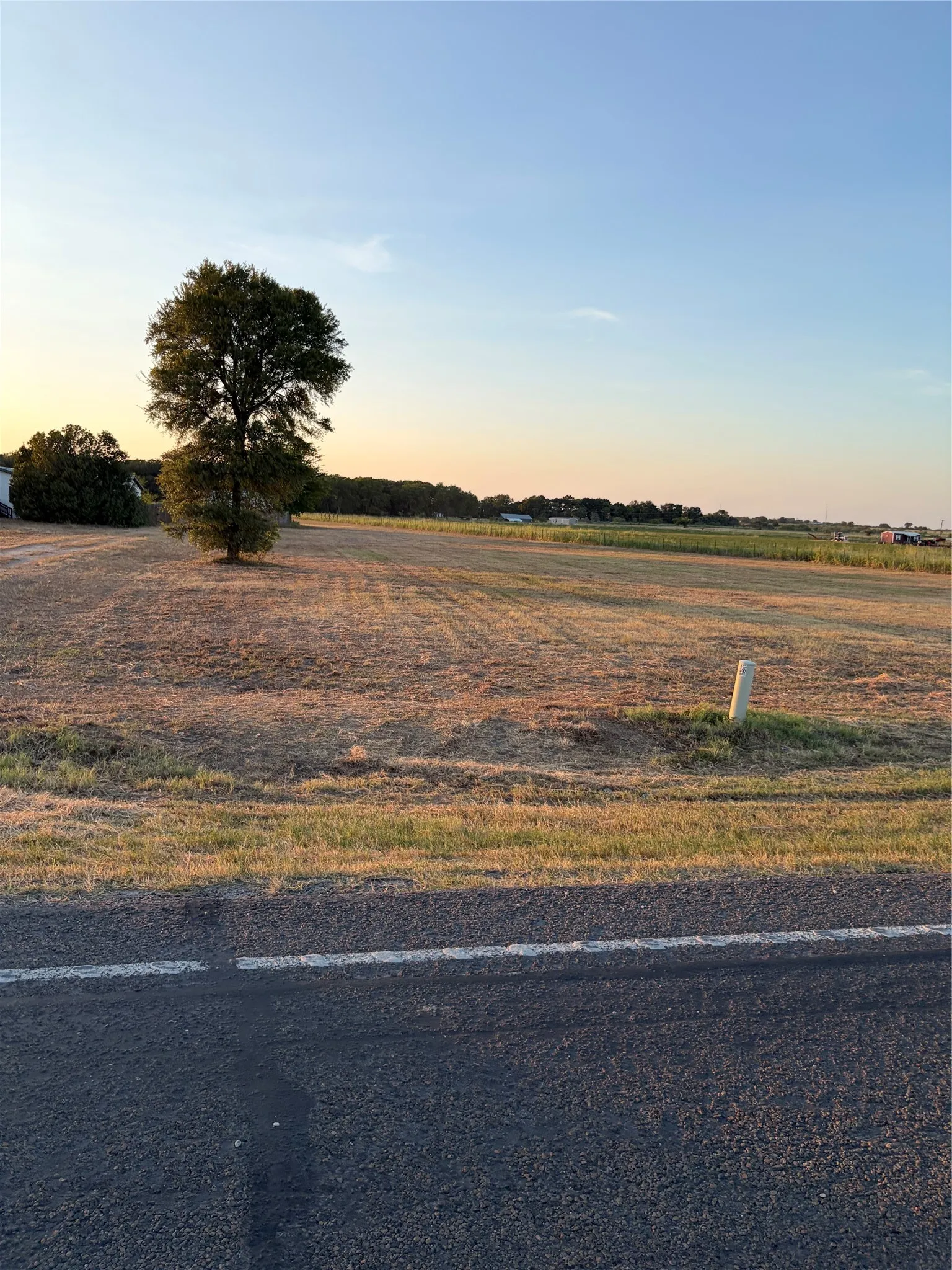 Single Family Residence For Rent in Navarro County , 5226 Fm 709 S, Corsicana, Texas 75110, 4 Bedroom, 3 Bathroom, 3 Garage spaces, 2,128 Sqft, built in 2001, mls#21365443, Real Estate Agent in Corsicana, Homes For Rent in Navarro county, Homes For Rent in Corsicana, Realtor in Corsicana Texas, Real Estate Brokerage Independent Realty Texas, Luminita Cordes Realtor