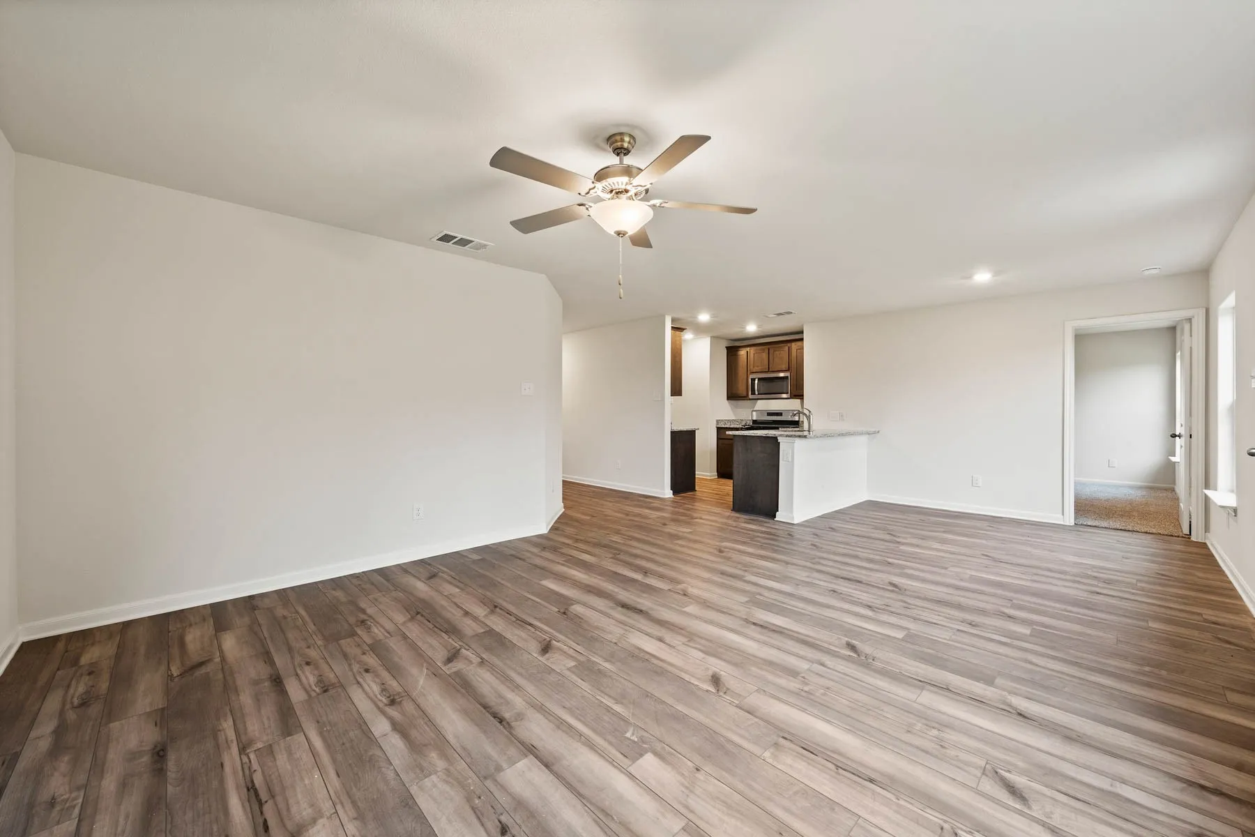 Single Family Residence For Rent in Tarrant County , 10929 Gray Mare Drive, Fort Worth, Texas 76108, 3 Bedroom, 2 Bathroom, 2 Garage spaces, 1,229 Sqft, built in 2026, mls#21366063, Real Estate Agent in Fort Worth, Homes For Rent in Tarrant county, Homes For Rent in Fort Worth, Realtor in Fort Worth Texas, Real Estate Brokerage Independent Realty Texas, Luminita Cordes Realtor