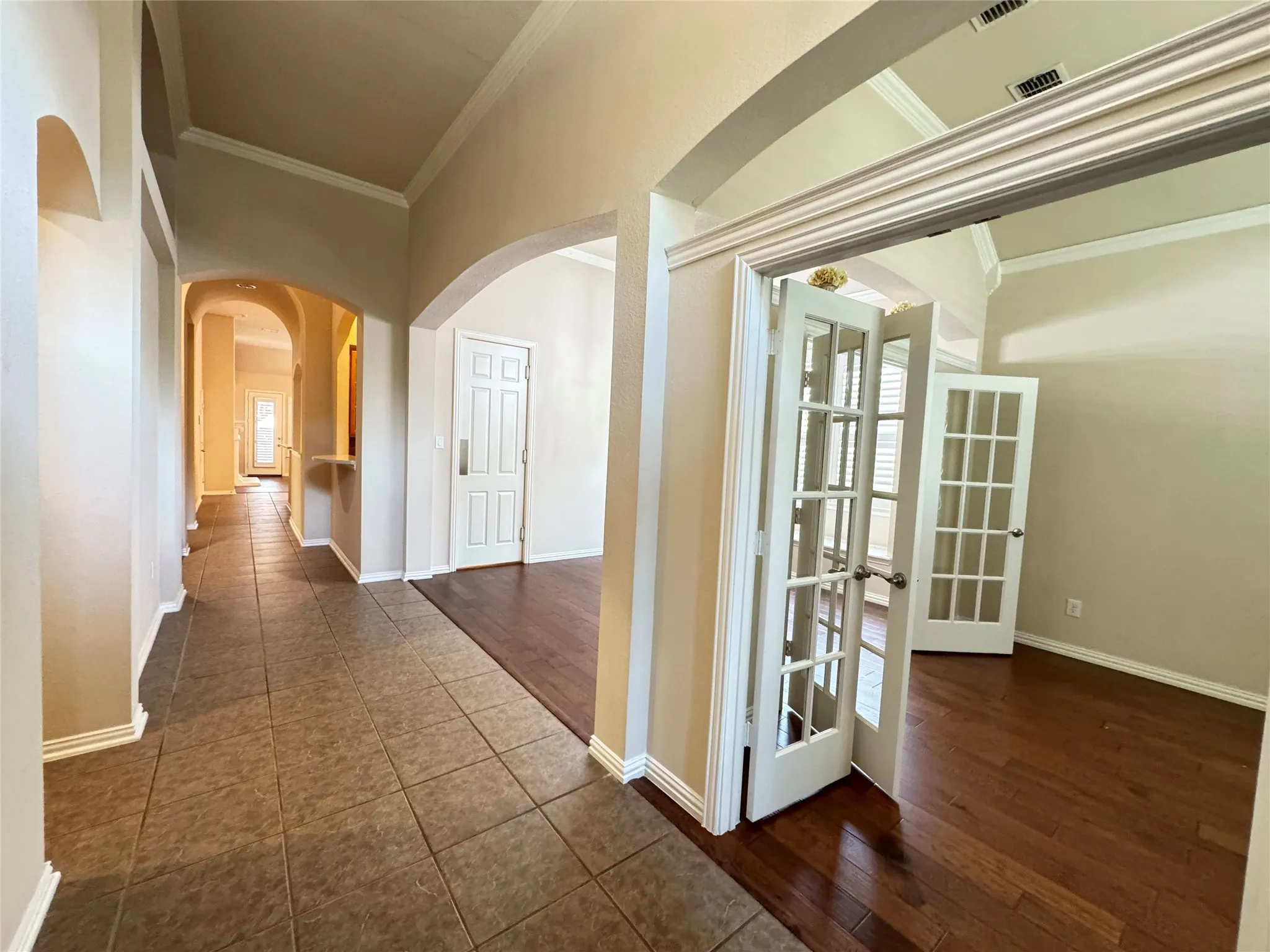 Single Family Residence For Rent in Collin County , 14620 Falling Leaf Drive, Frisco, Texas 75035, 3 Bedroom, 2 Bathroom, 2 Garage spaces, 2,330 Sqft, built in 2004, mls#21356692, Real Estate Agent in Frisco, Homes For Rent in Collin county, Homes For Rent in Frisco, Realtor in Frisco Texas, Real Estate Brokerage Independent Realty Texas, Luminita Cordes Realtor